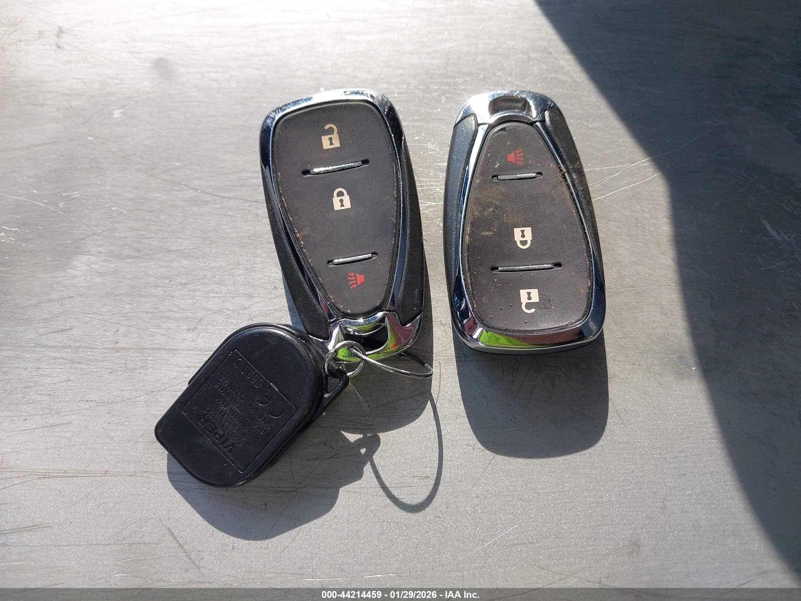 CHEVROLET EQUINOX image 11