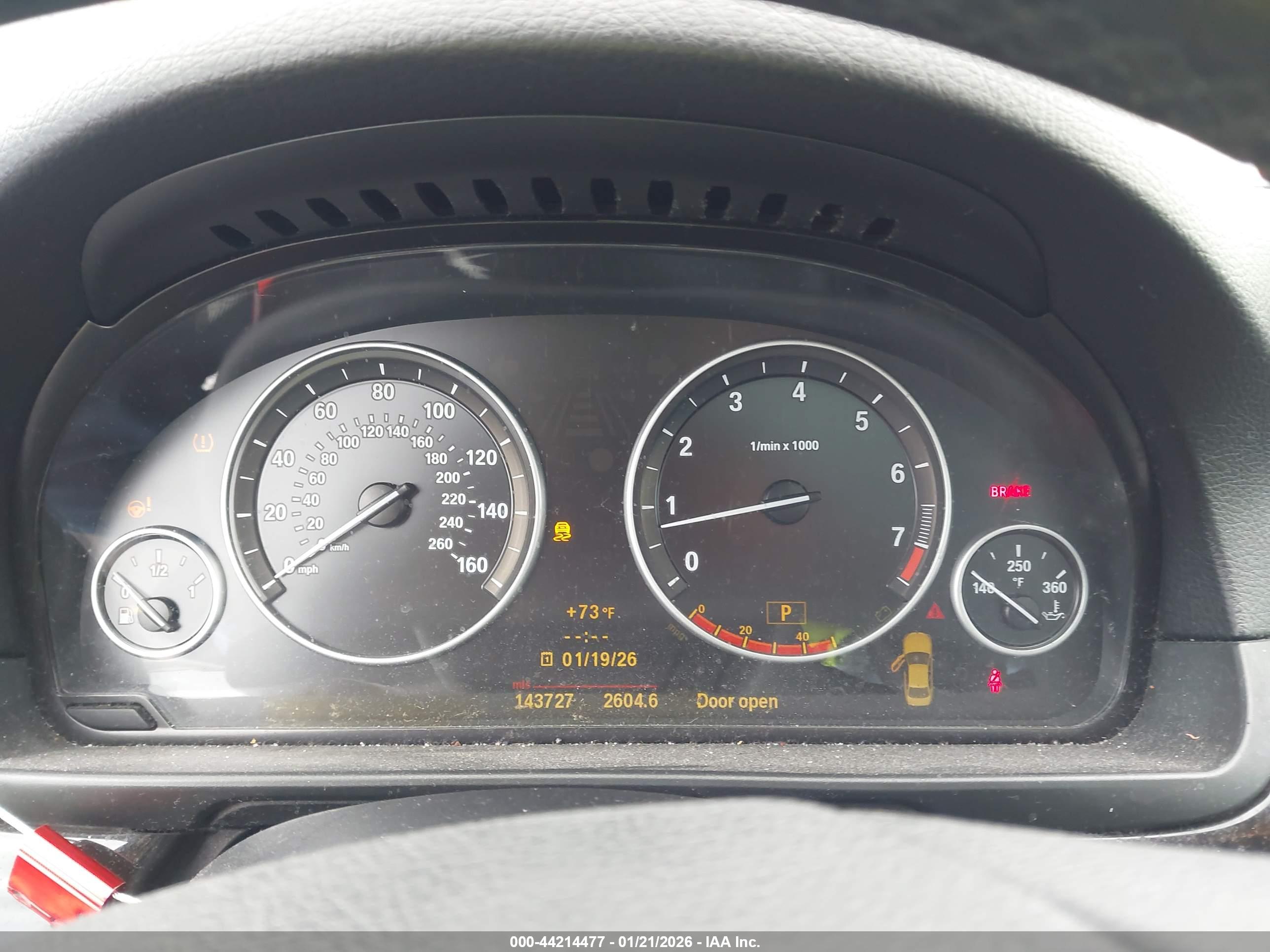 BMW 535I image 7