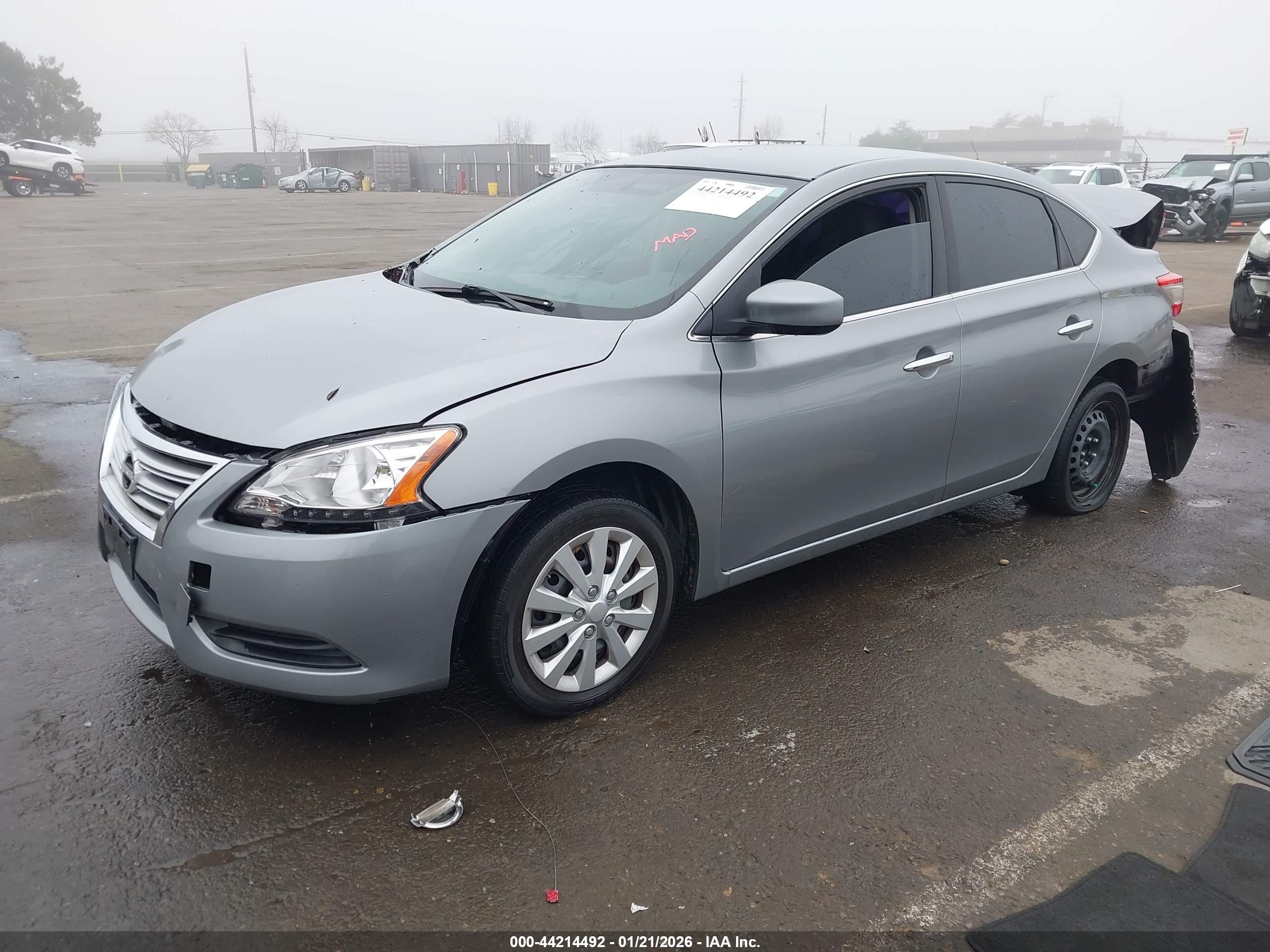 NISSAN SENTRA image 2
