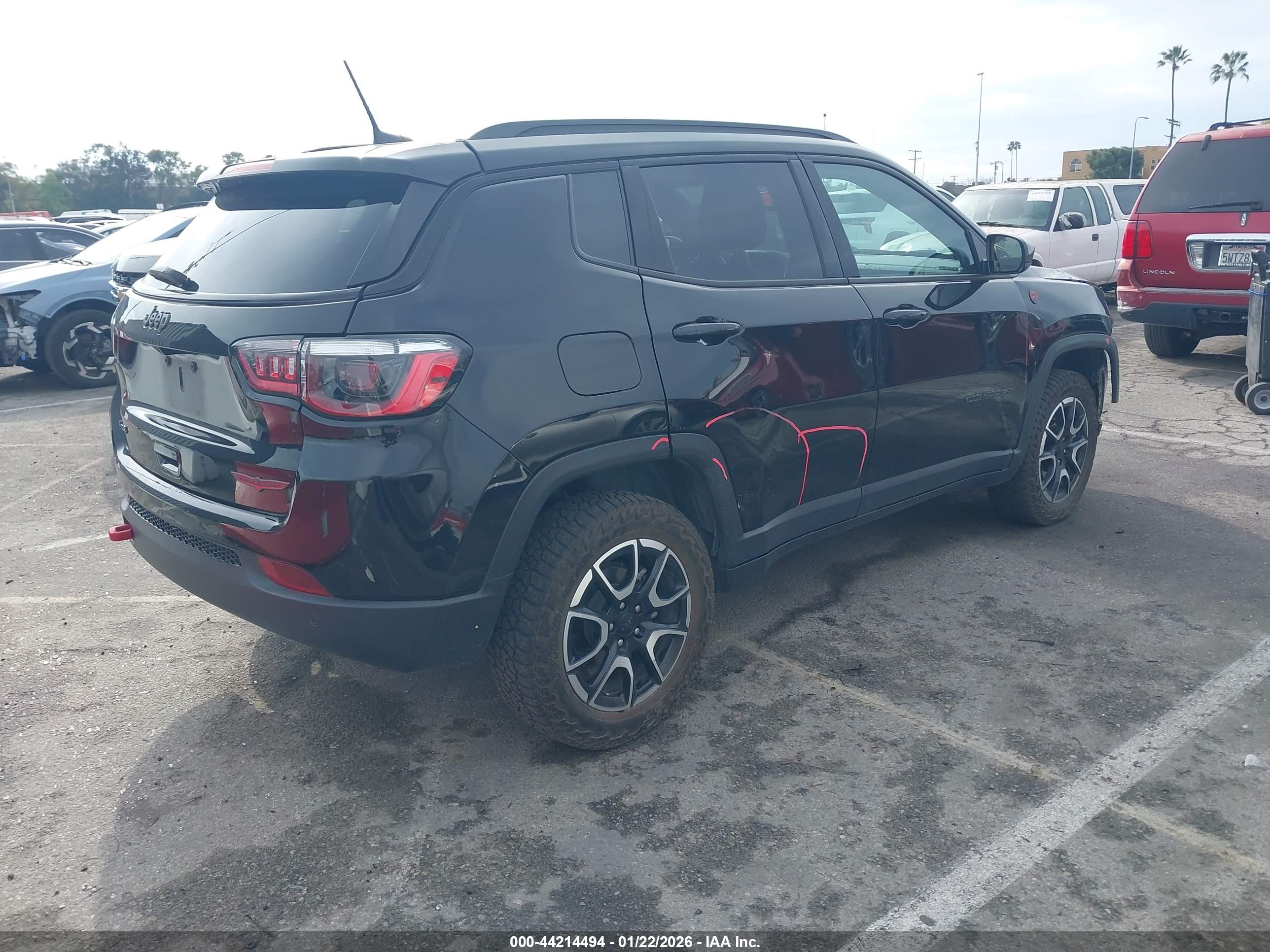 JEEP COMPASS image 4