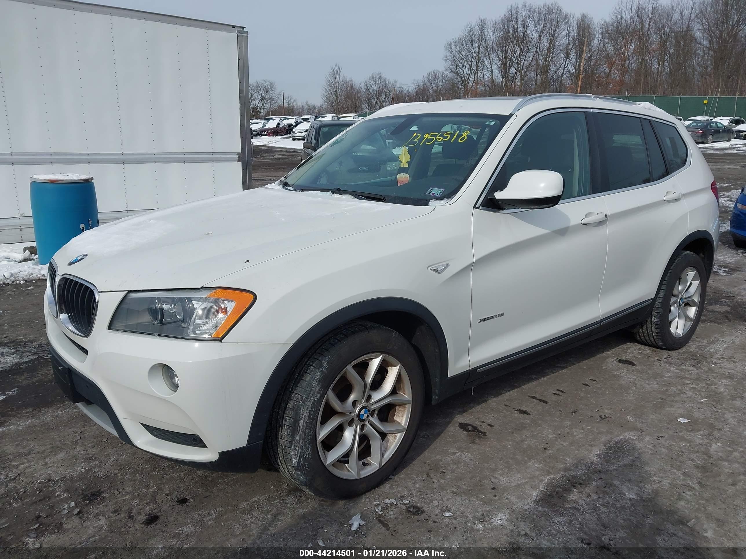 BMW X3 image 2