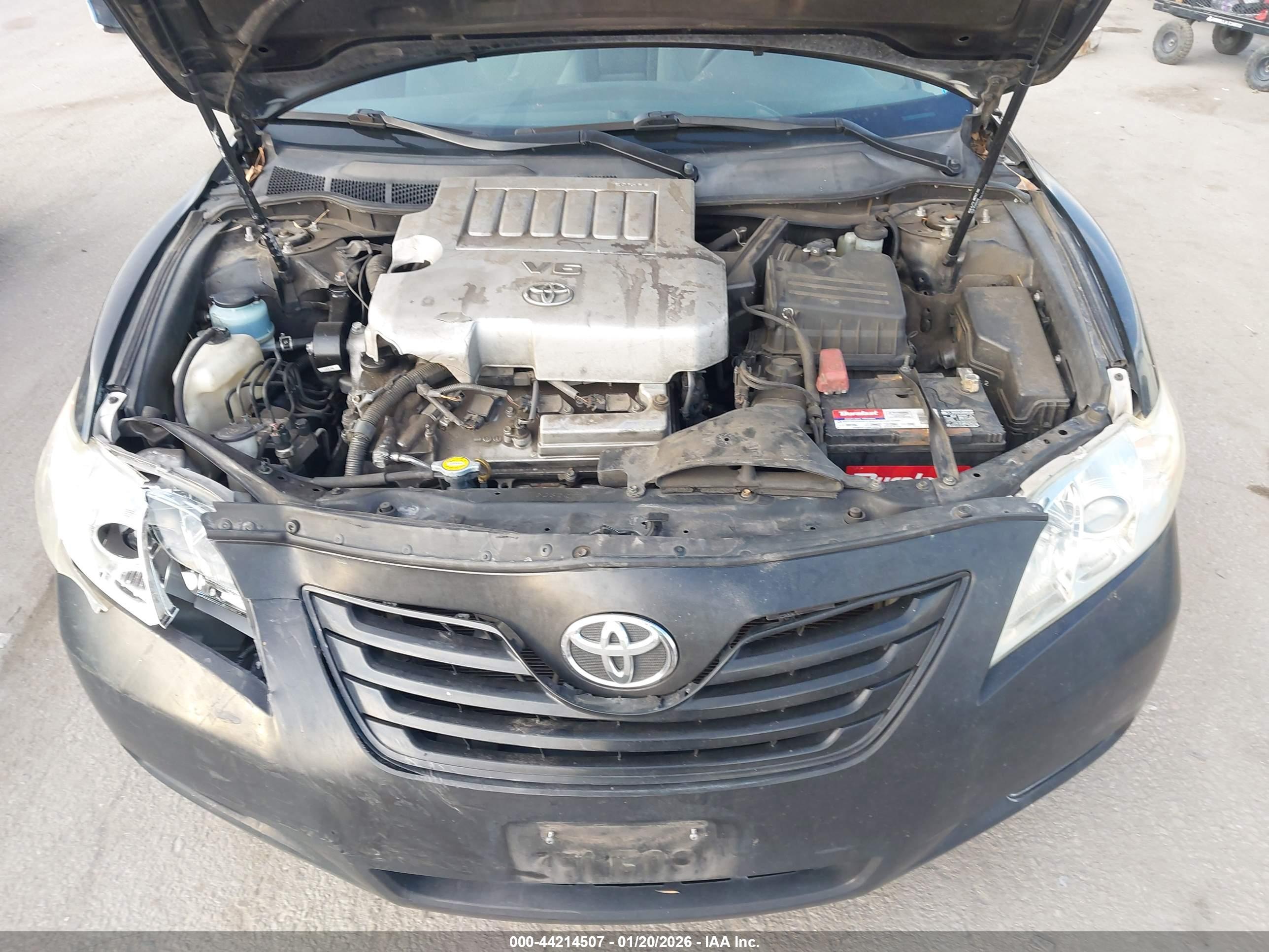 TOYOTA CAMRY image 10