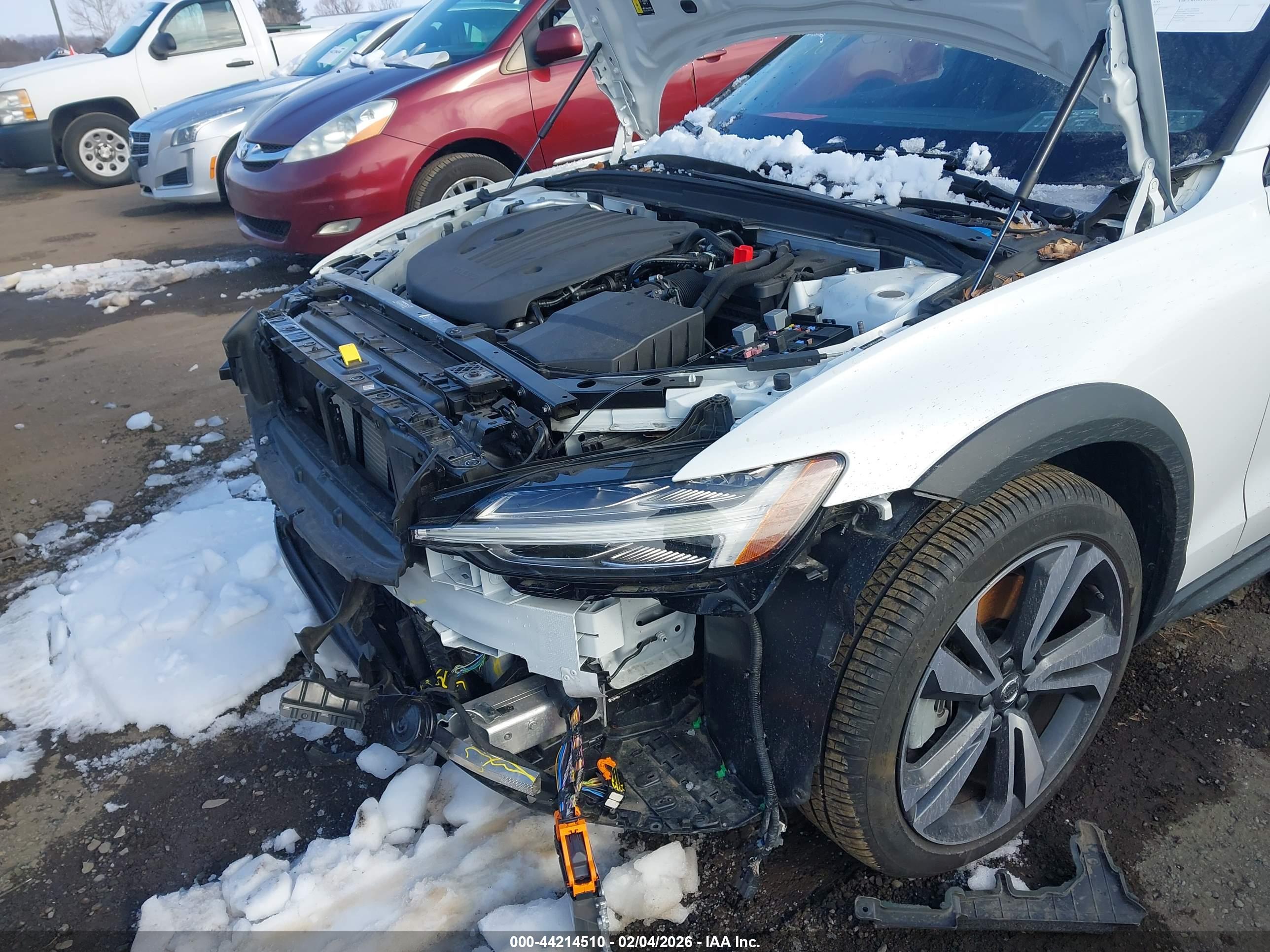 VOLVO V60 image 6