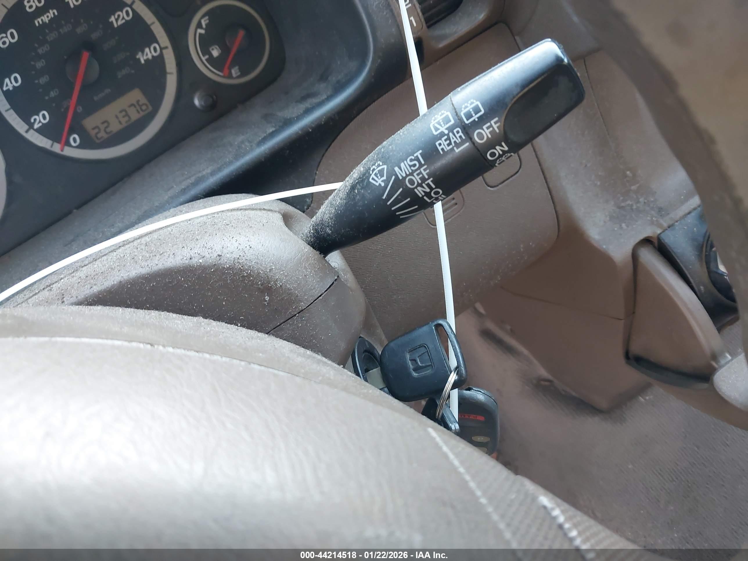 HONDA CR-V image 11