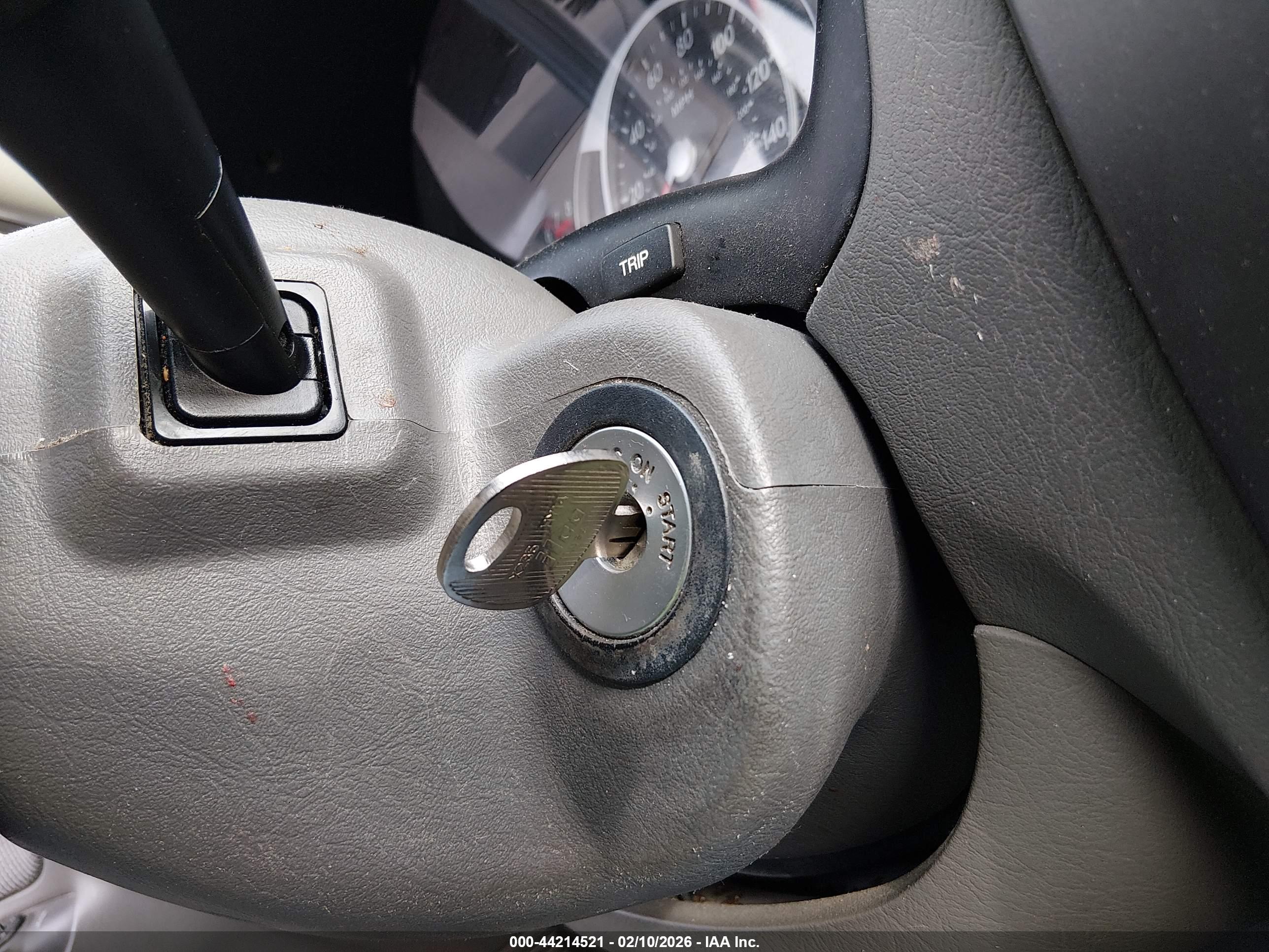 HYUNDAI TUCSON image 11