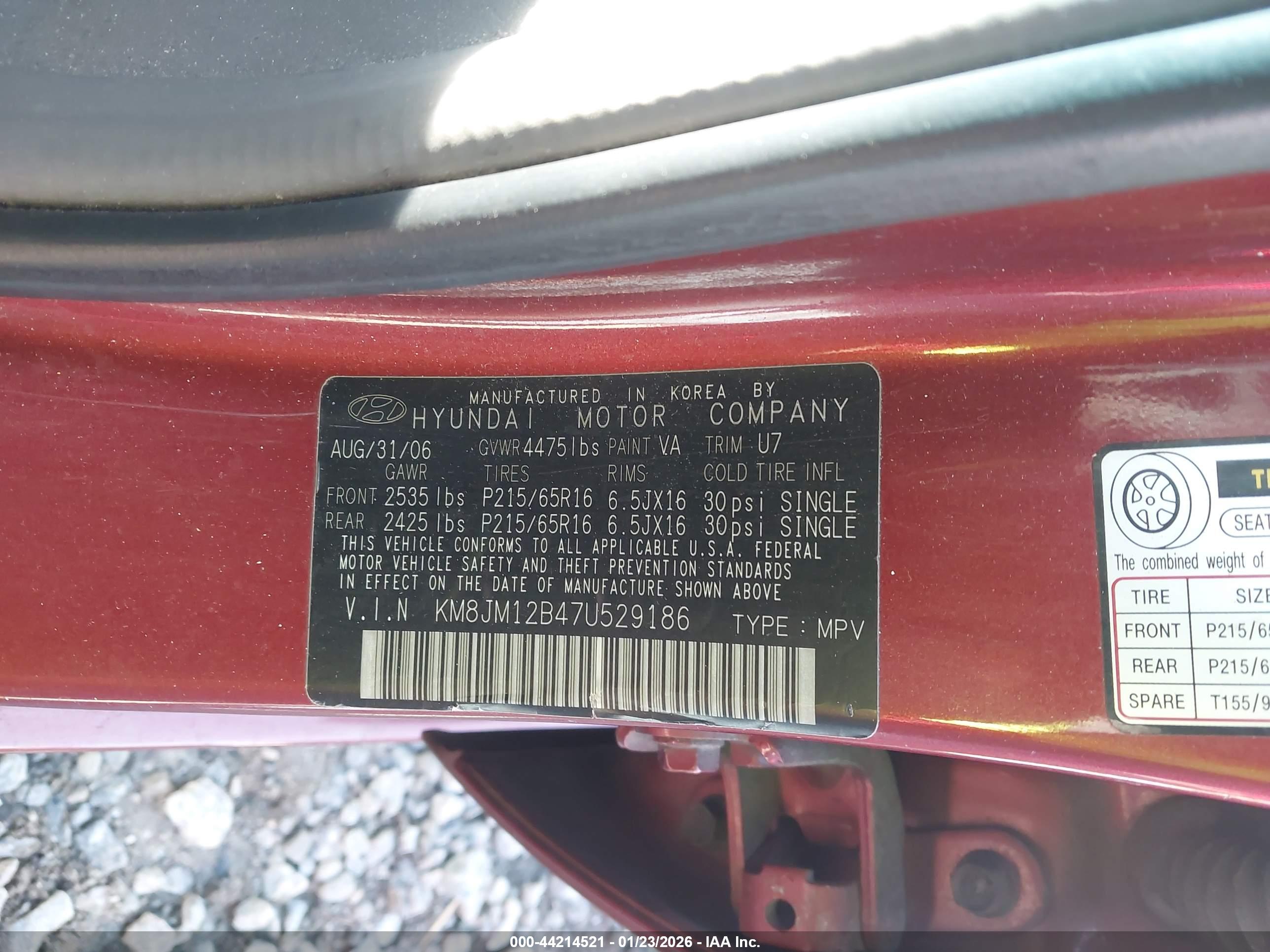 HYUNDAI TUCSON image 9