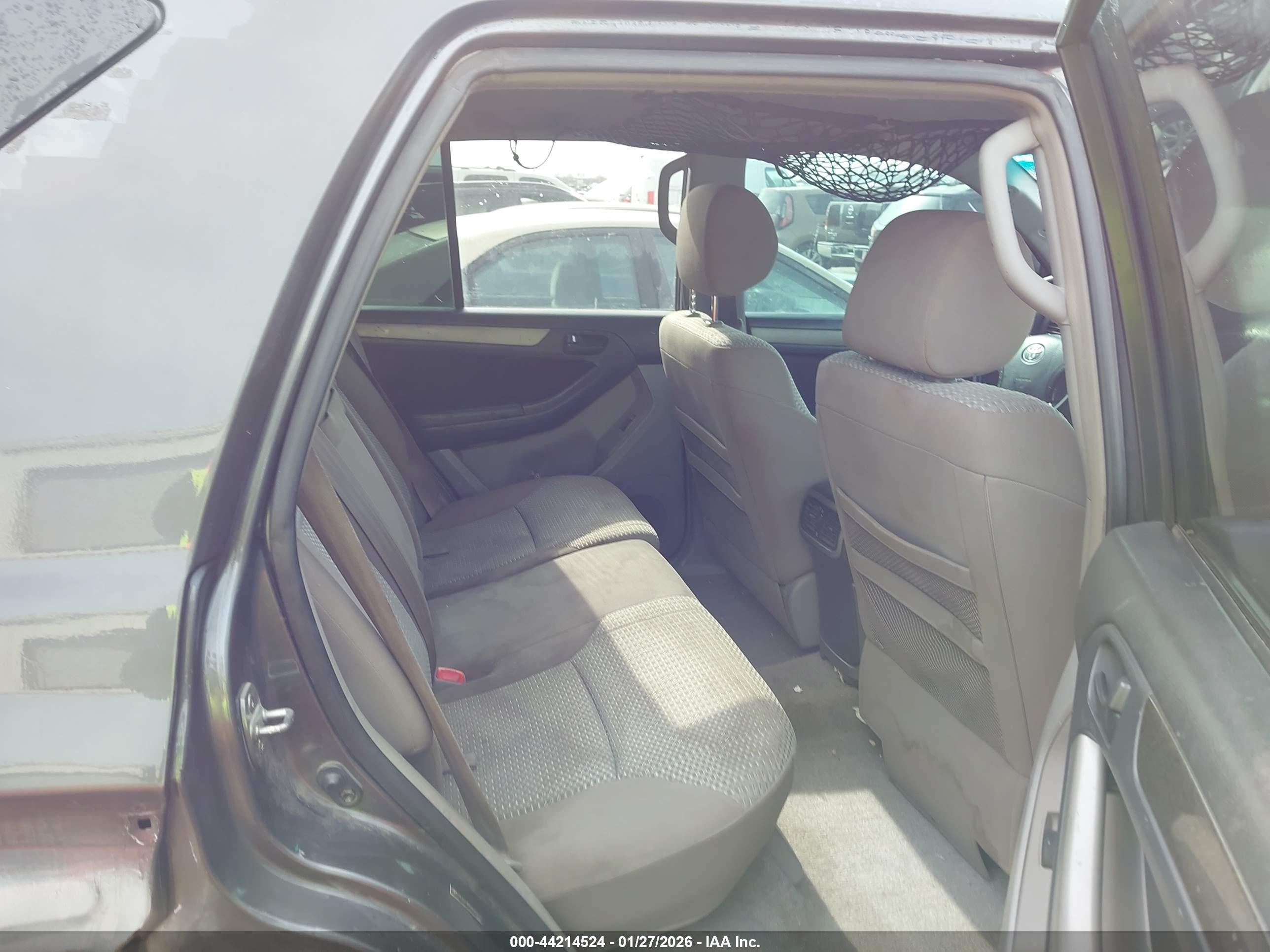 TOYOTA 4RUNNER image 8