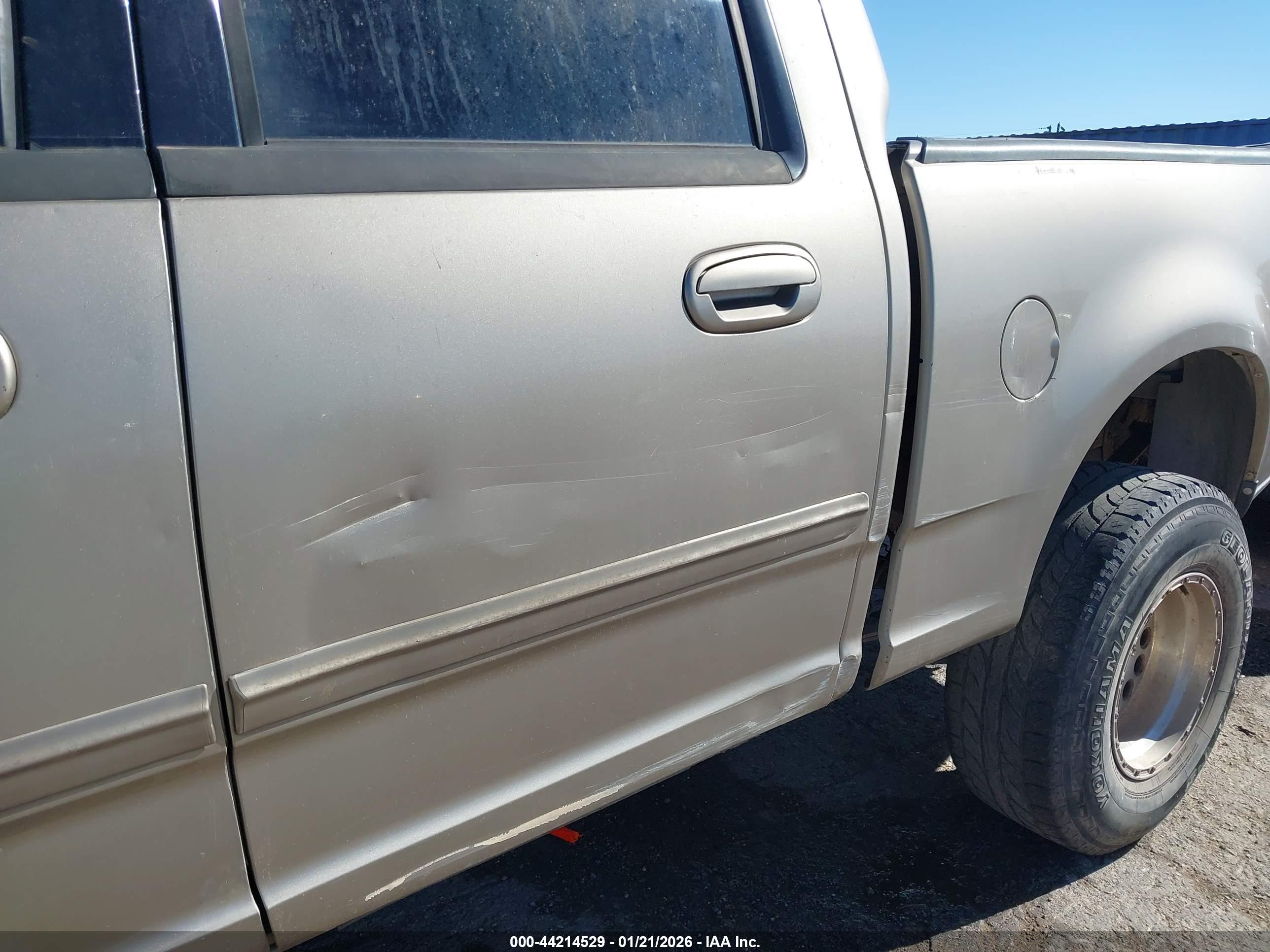 FORD F-150 image 6