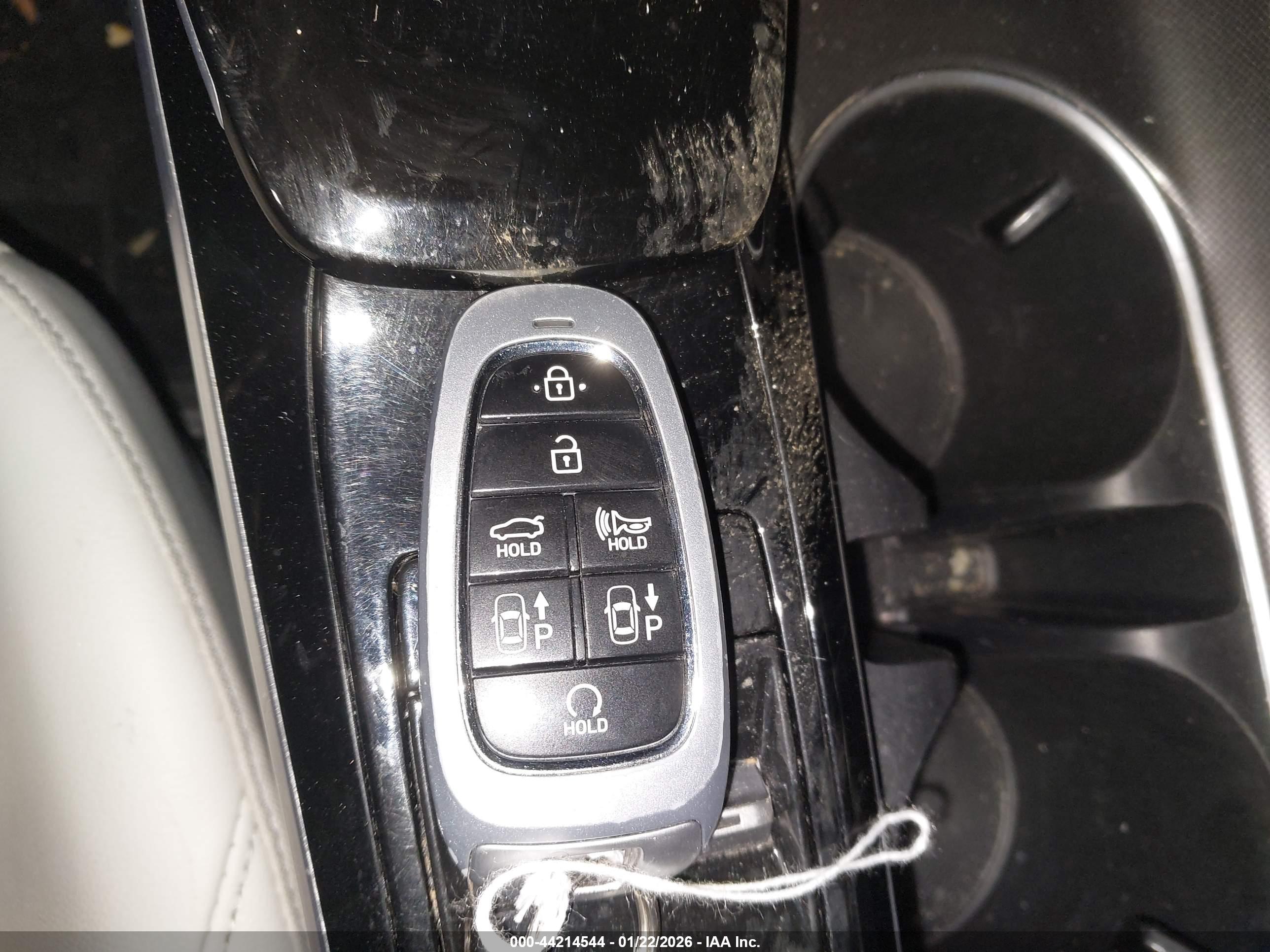 HYUNDAI SONATA image 11