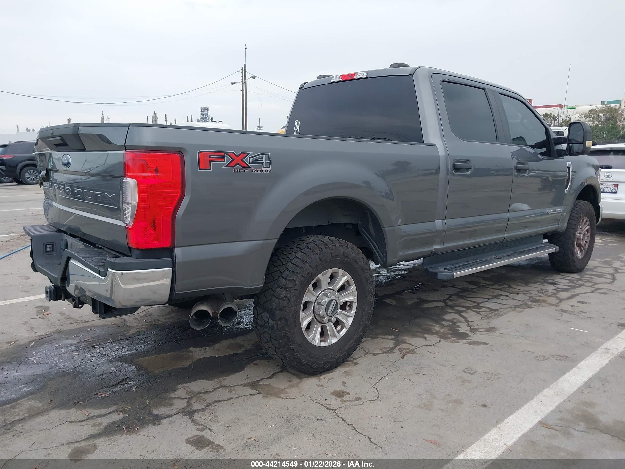 FORD F-250 image 4