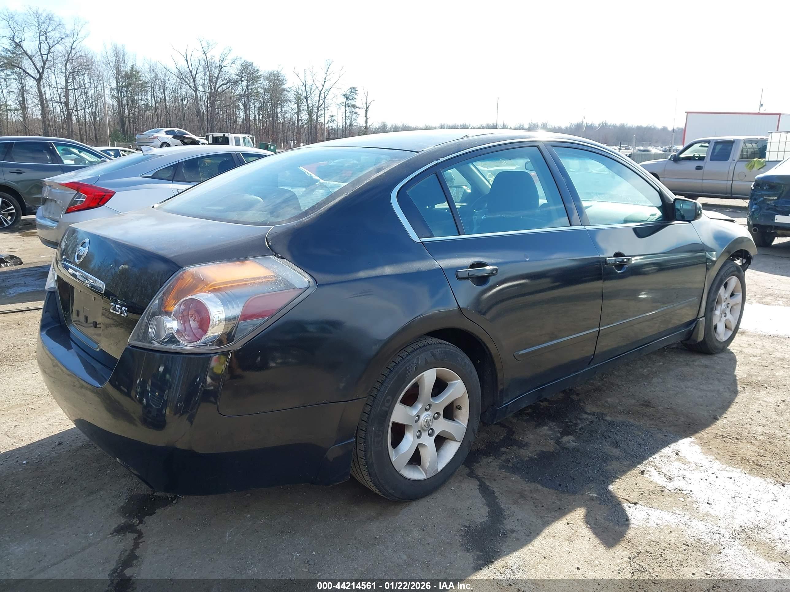 NISSAN ALTIMA image 4