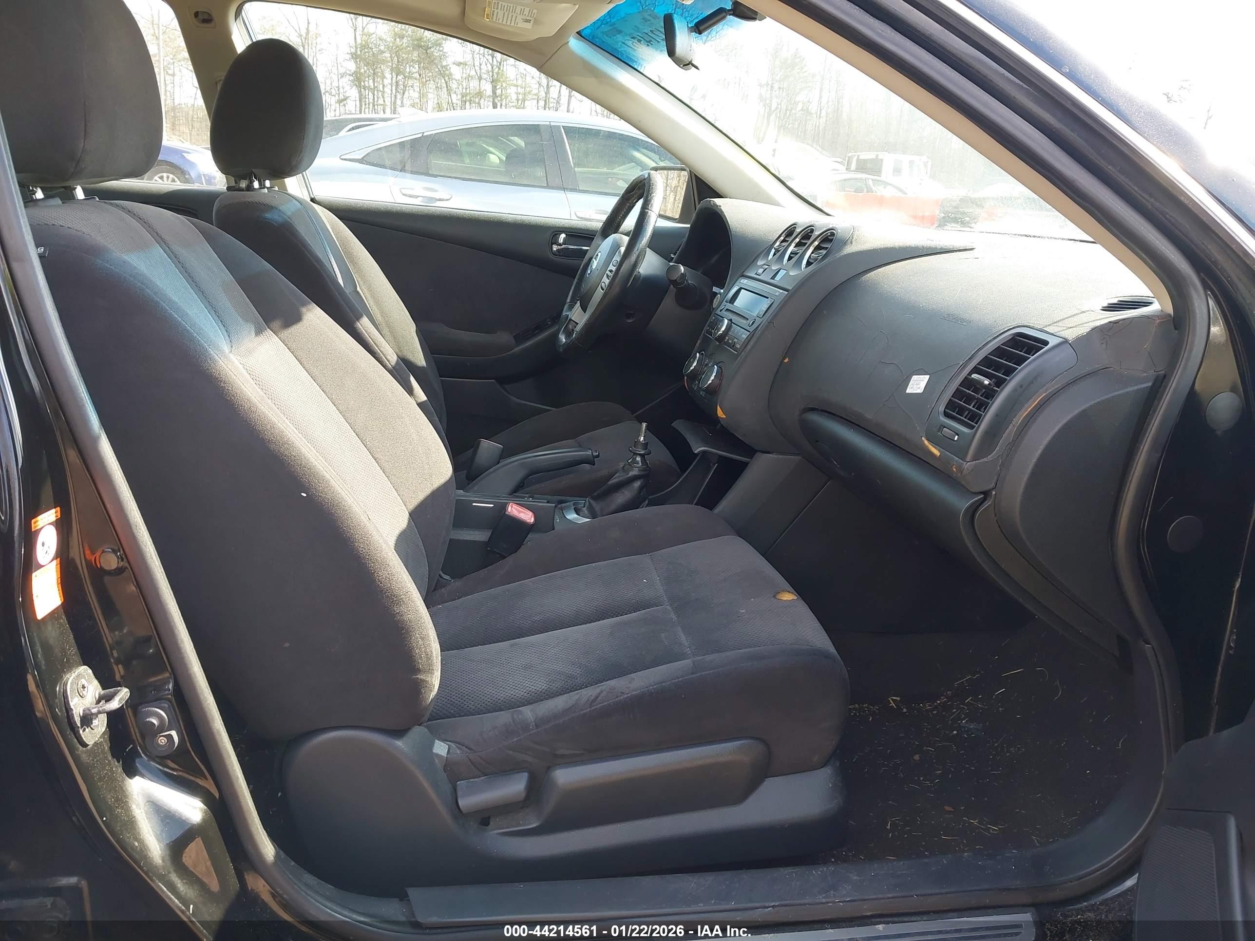 NISSAN ALTIMA image 5