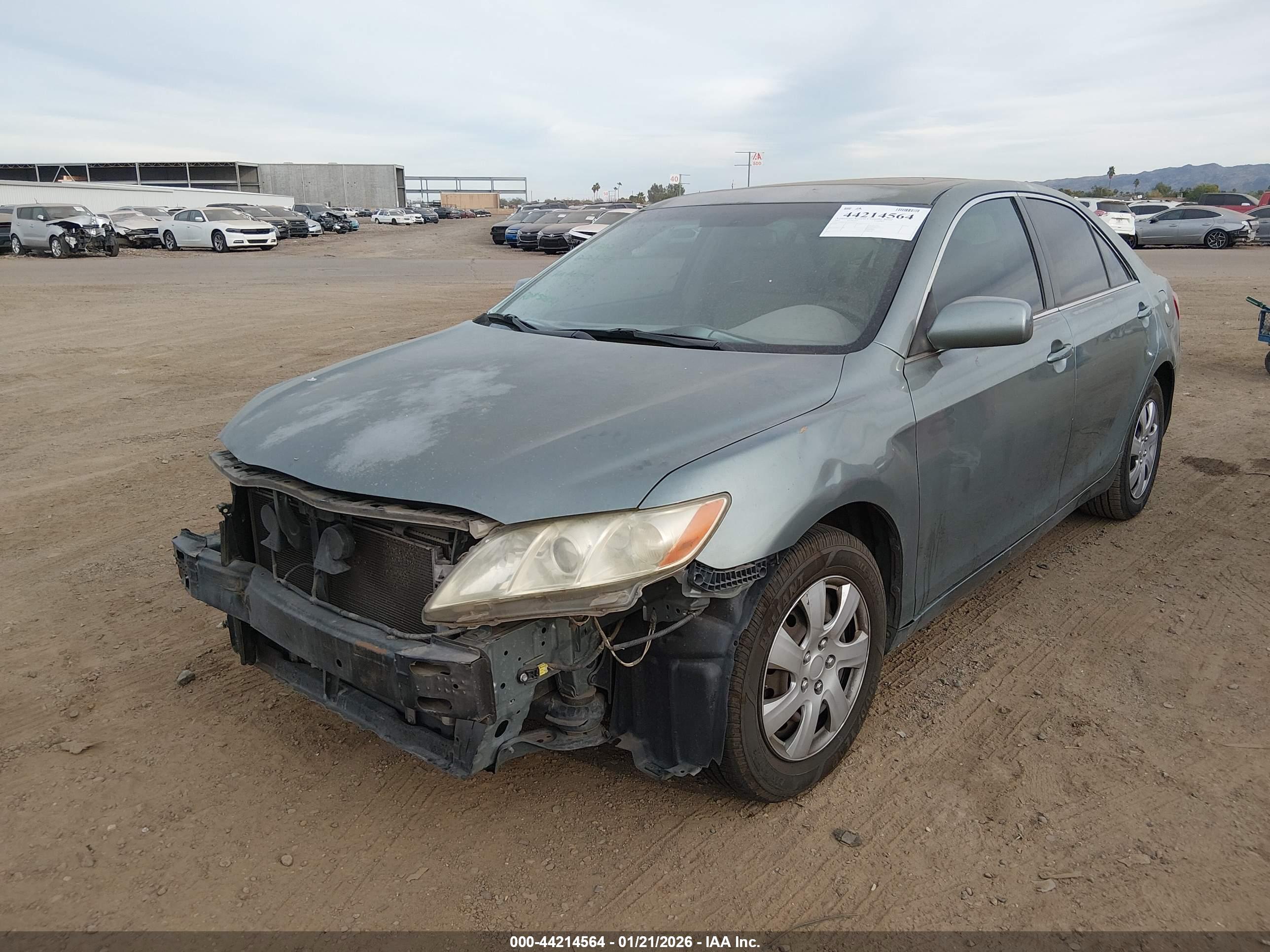 TOYOTA CAMRY image 6