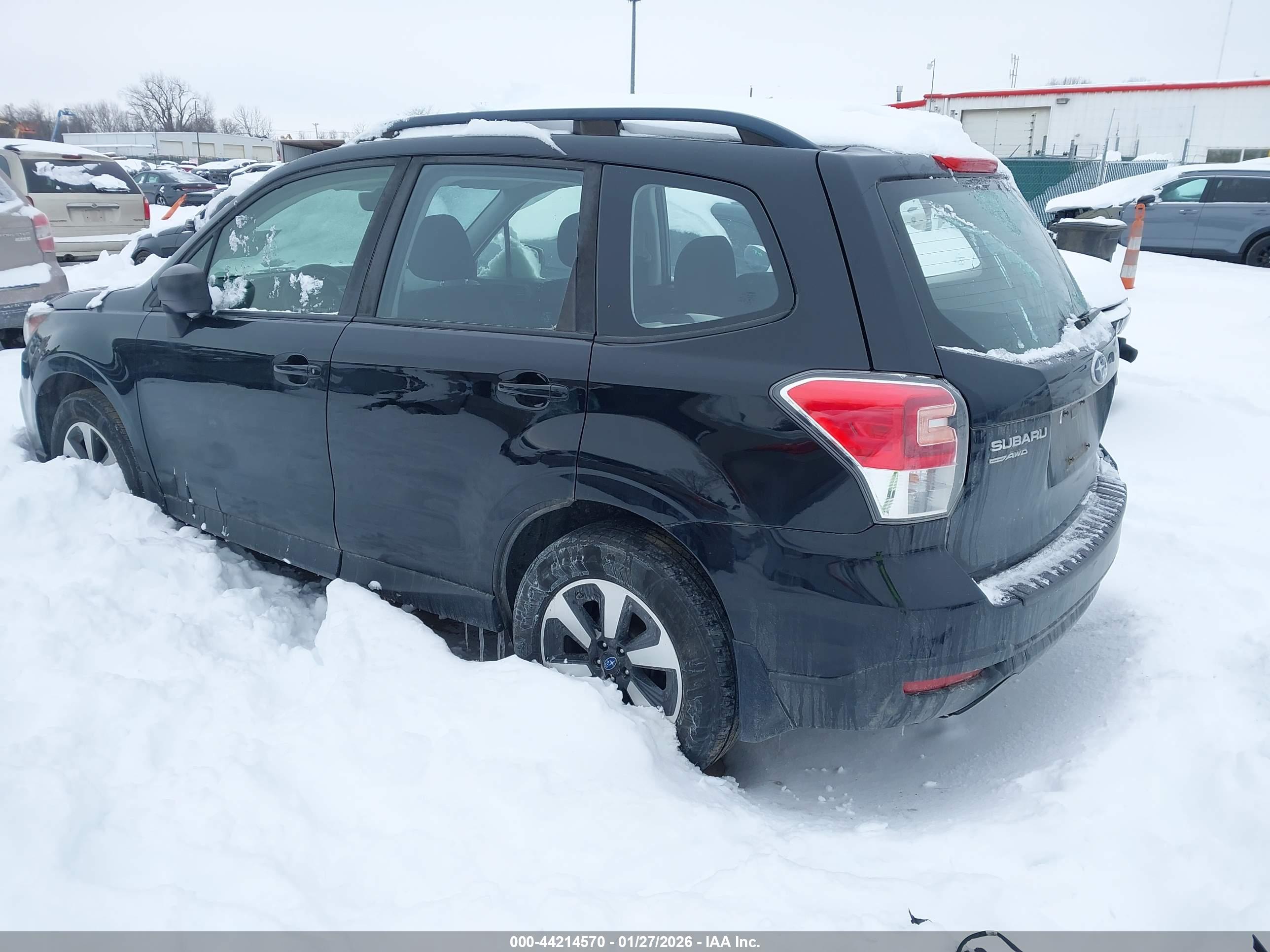 SUBARU FORESTER image 3