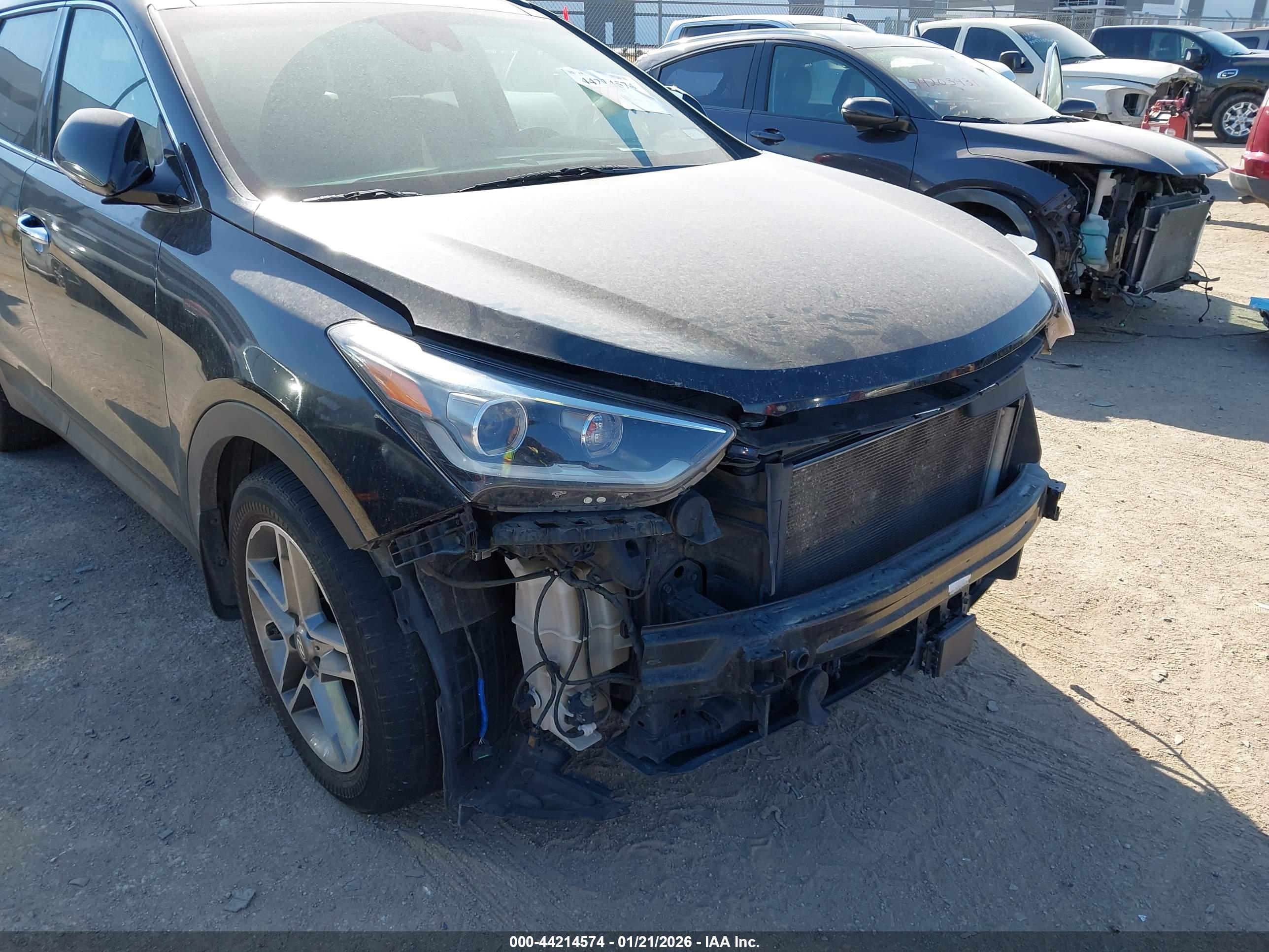 HYUNDAI SANTA image 6