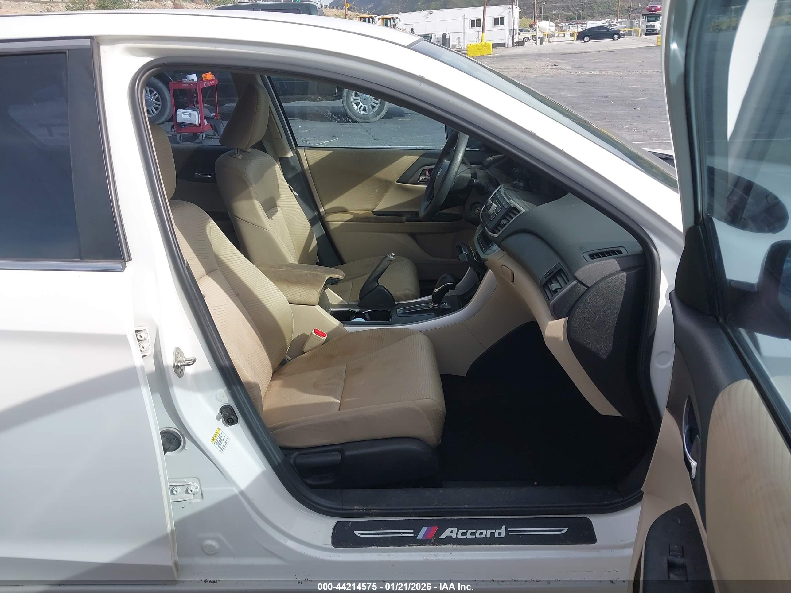 HONDA ACCORD image 5