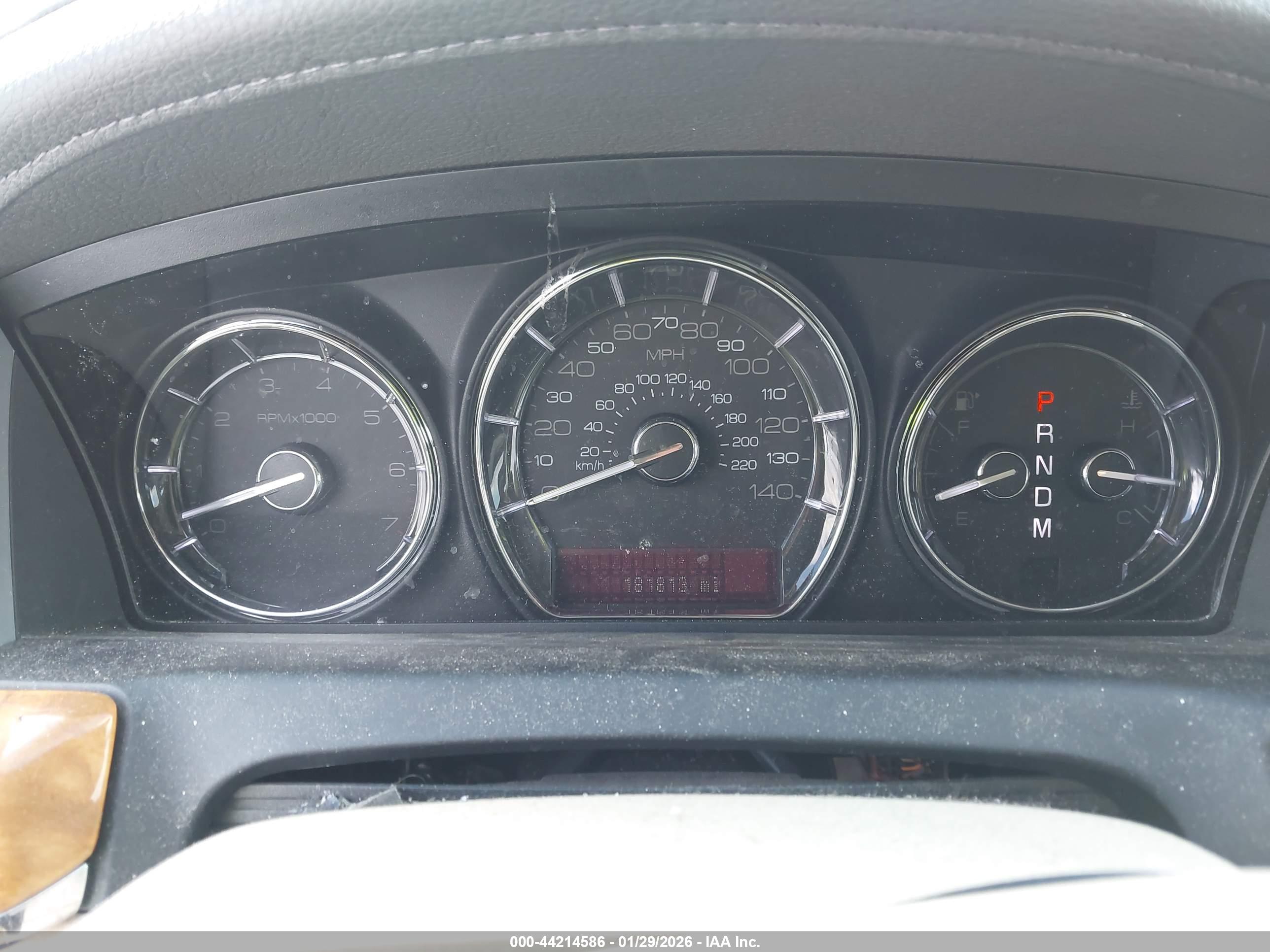 LINCOLN MKS image 7