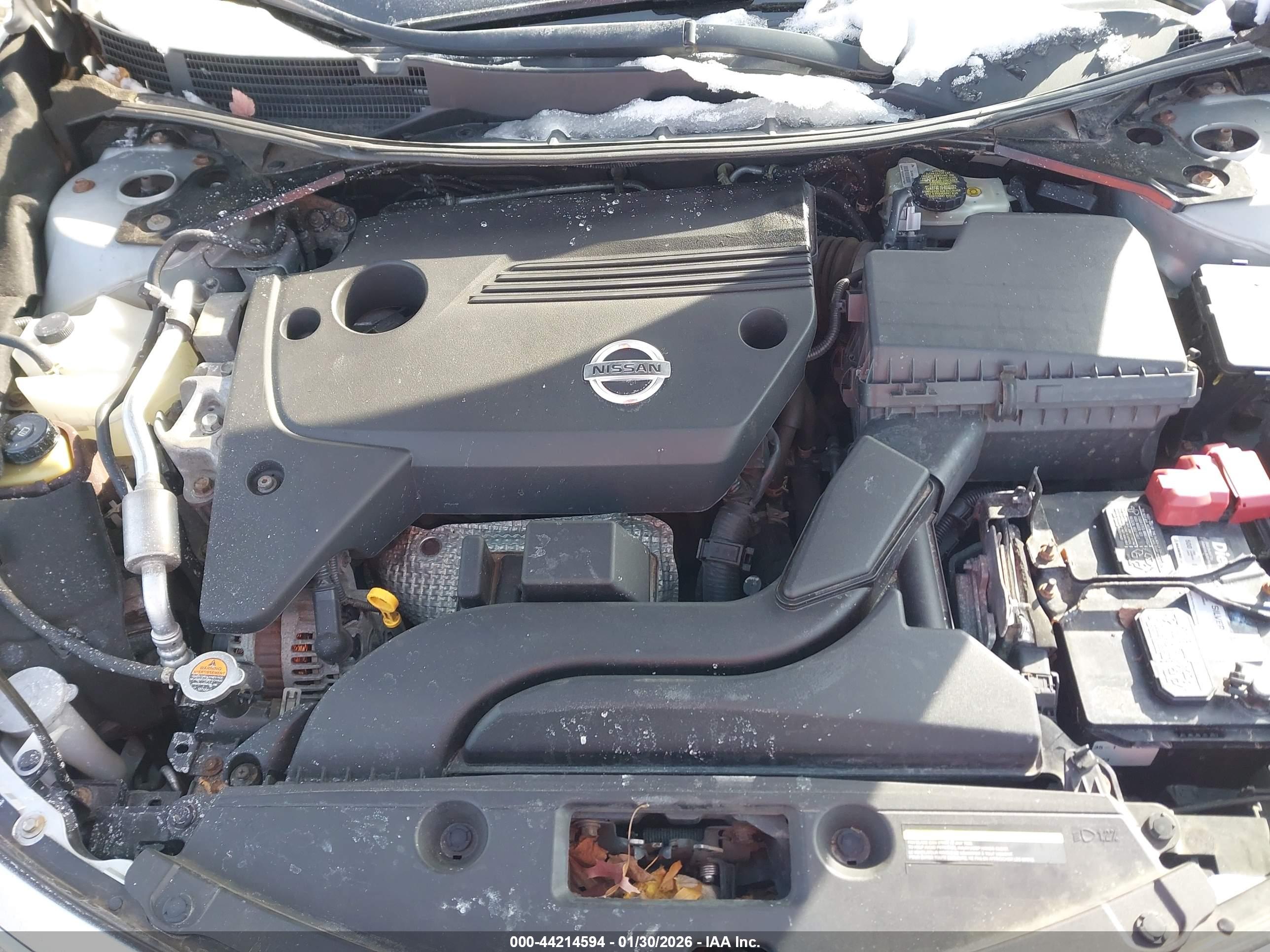 NISSAN ALTIMA image 10