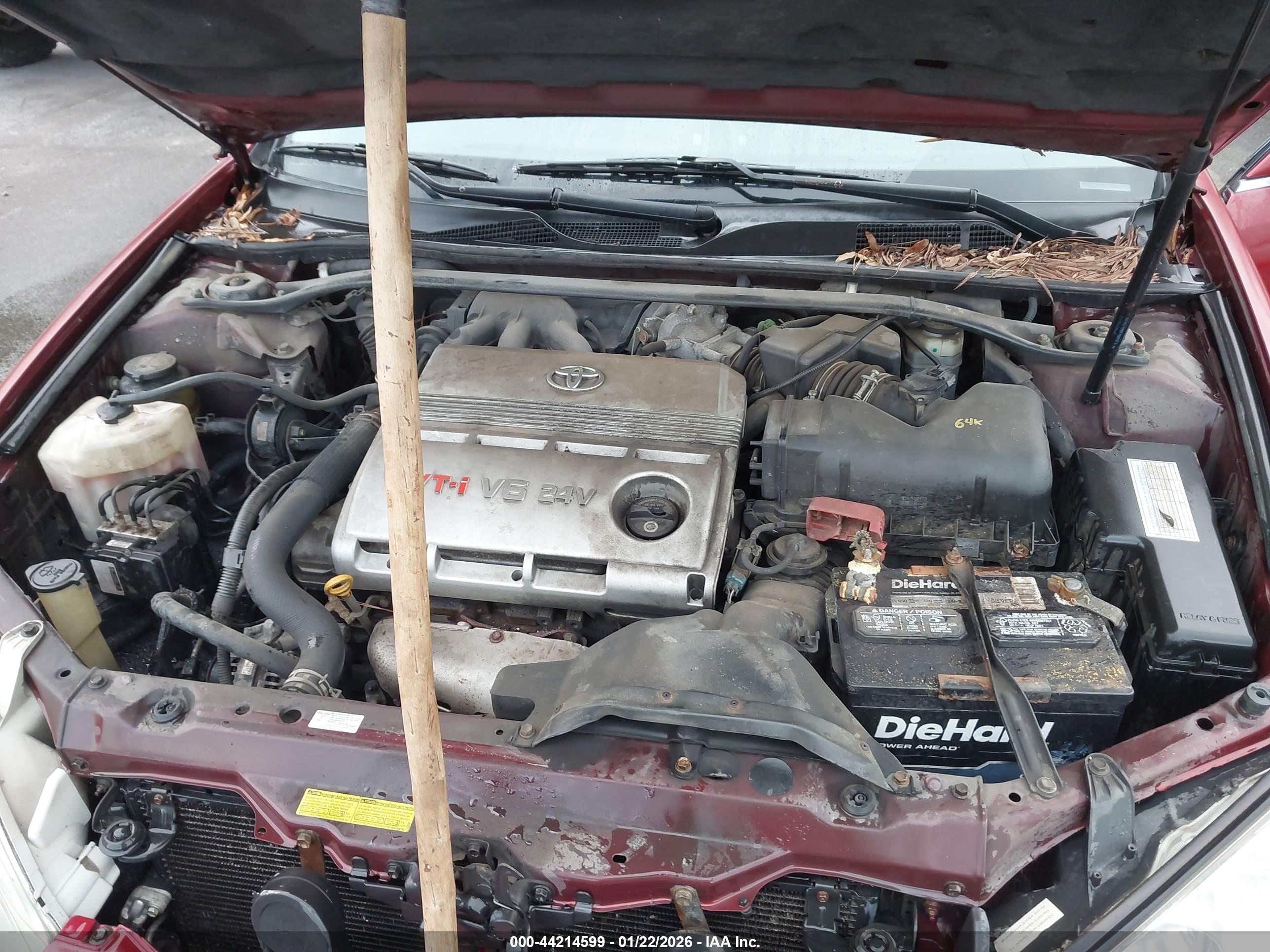 TOYOTA CAMRY image 10