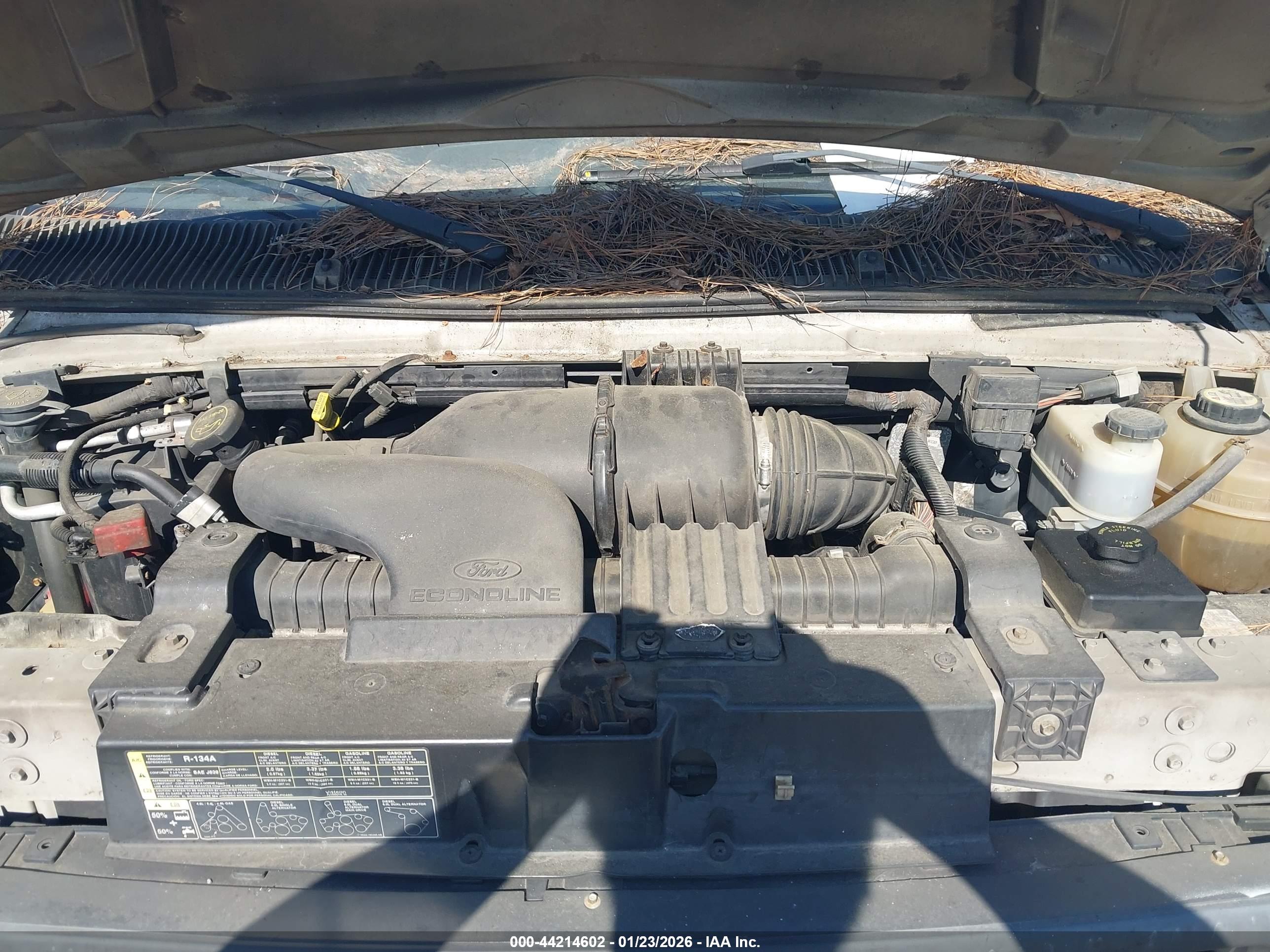 FORD E-150 image 10