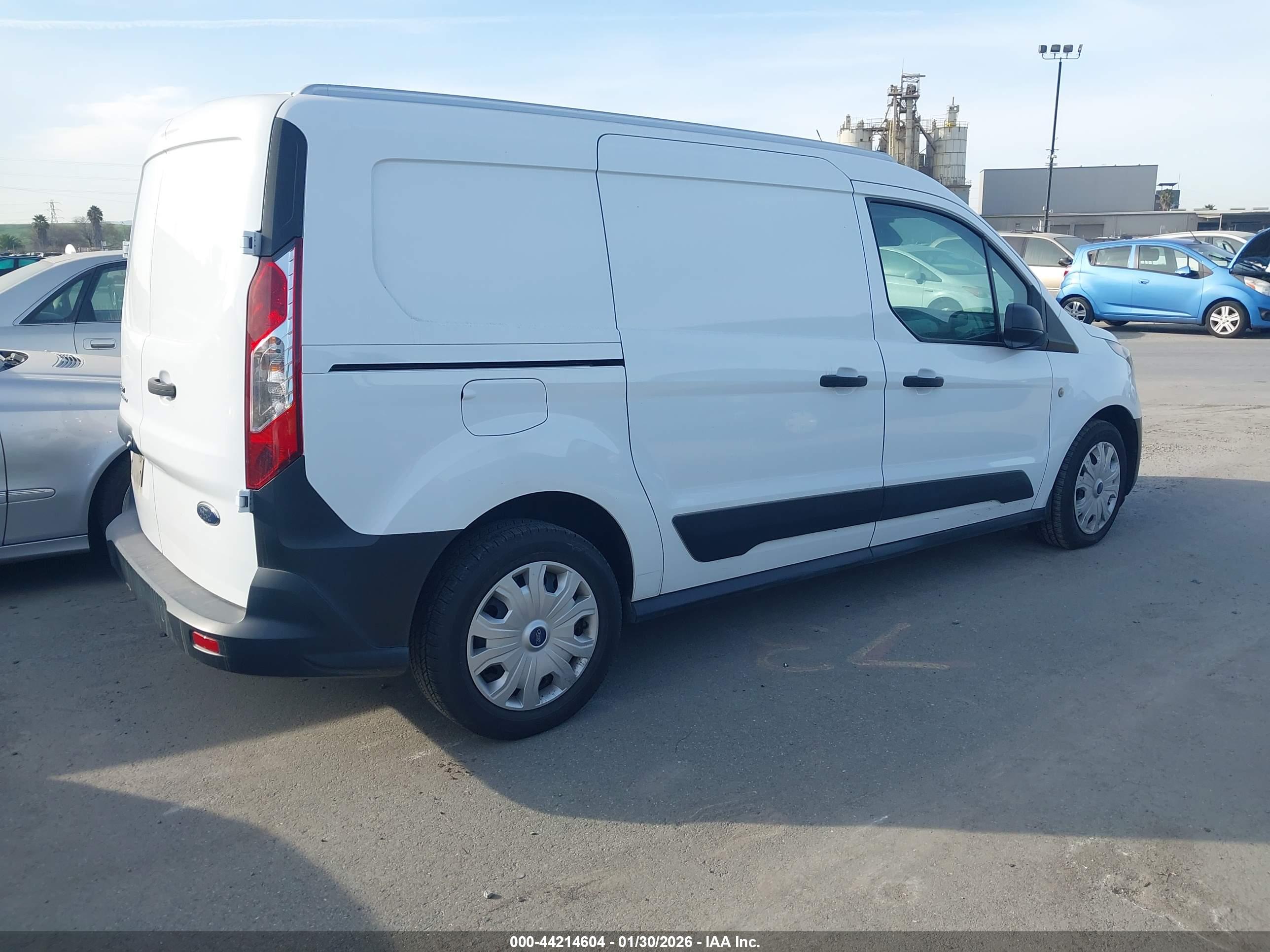 FORD TRANSIT image 4