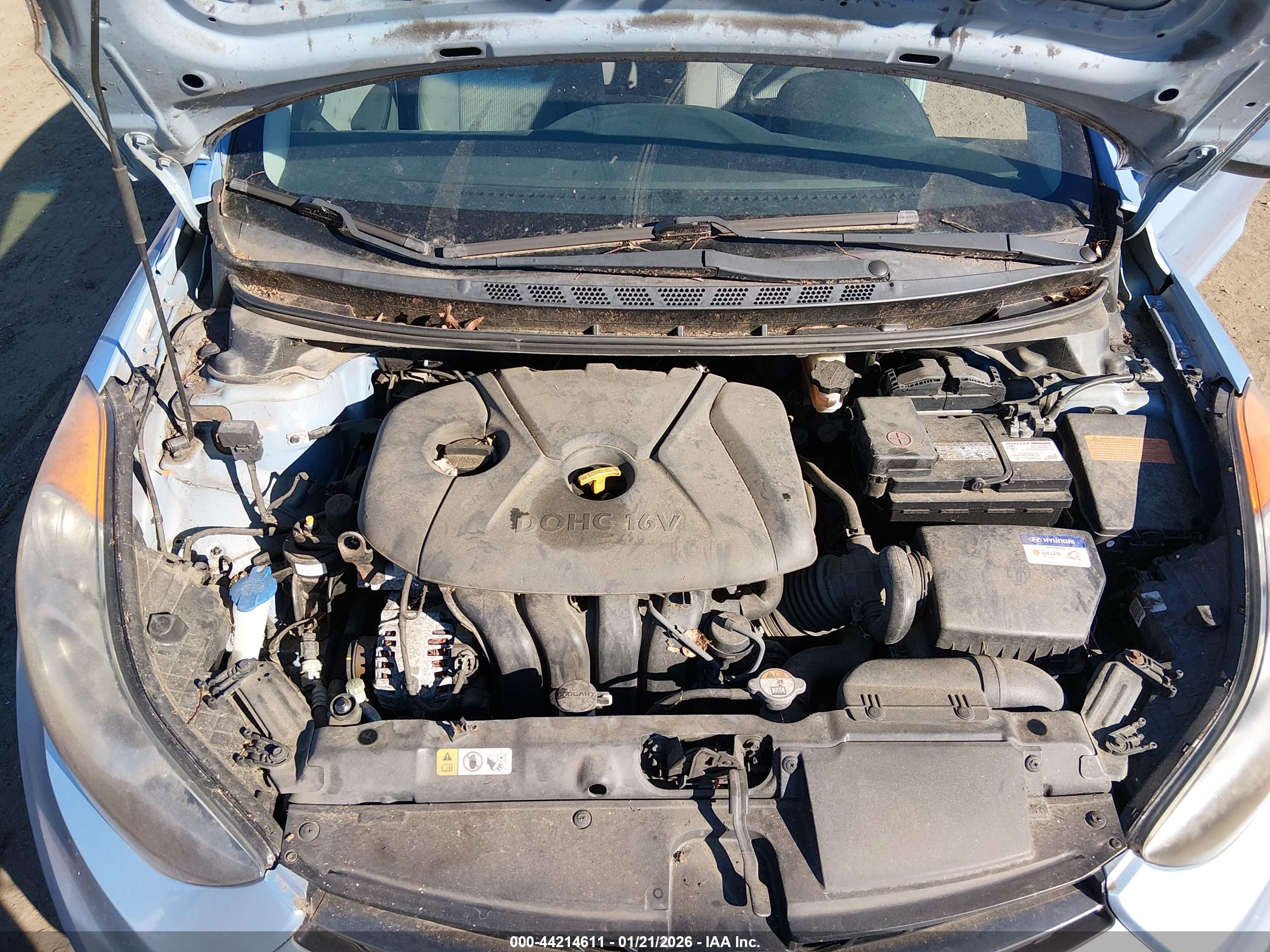 HYUNDAI ELANTRA image 10
