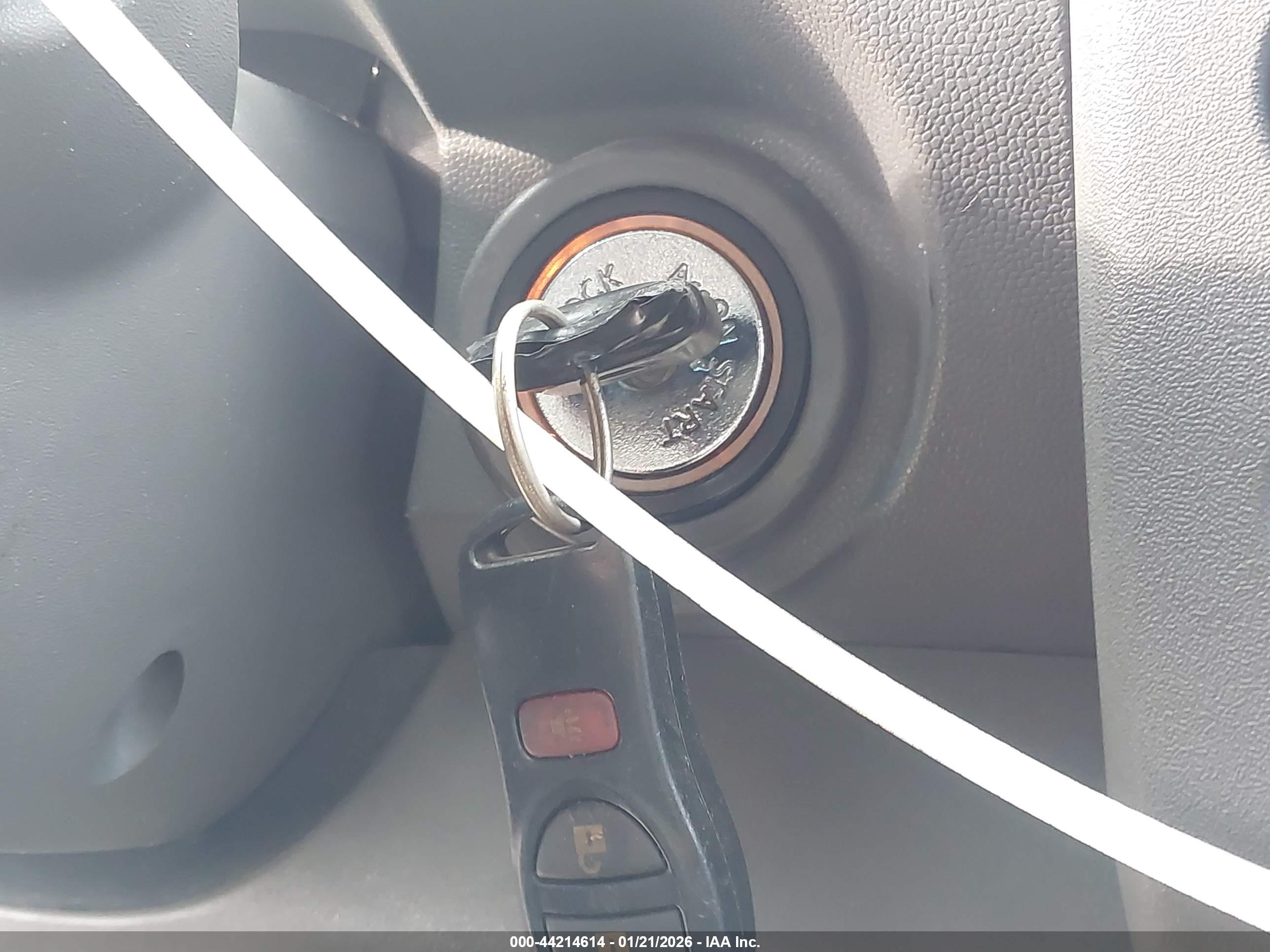 NISSAN FRONTIER image 11