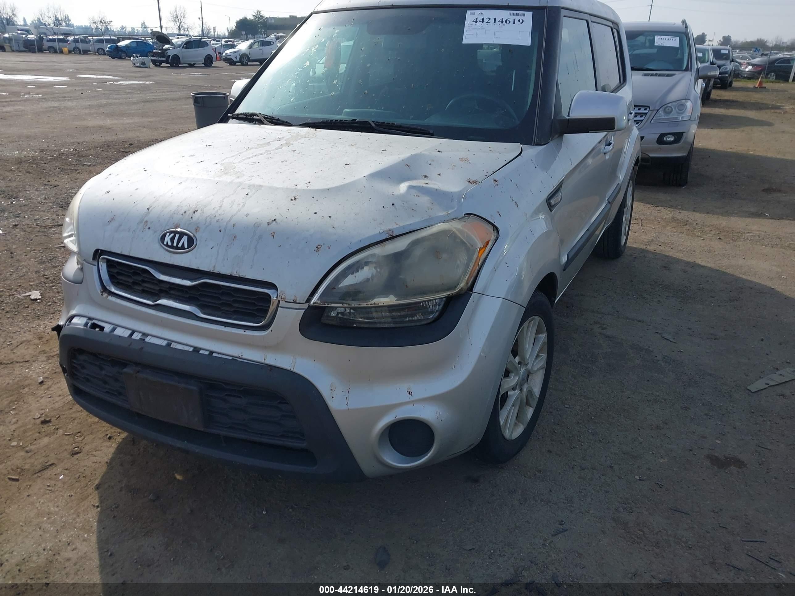 KIA SOUL image 2