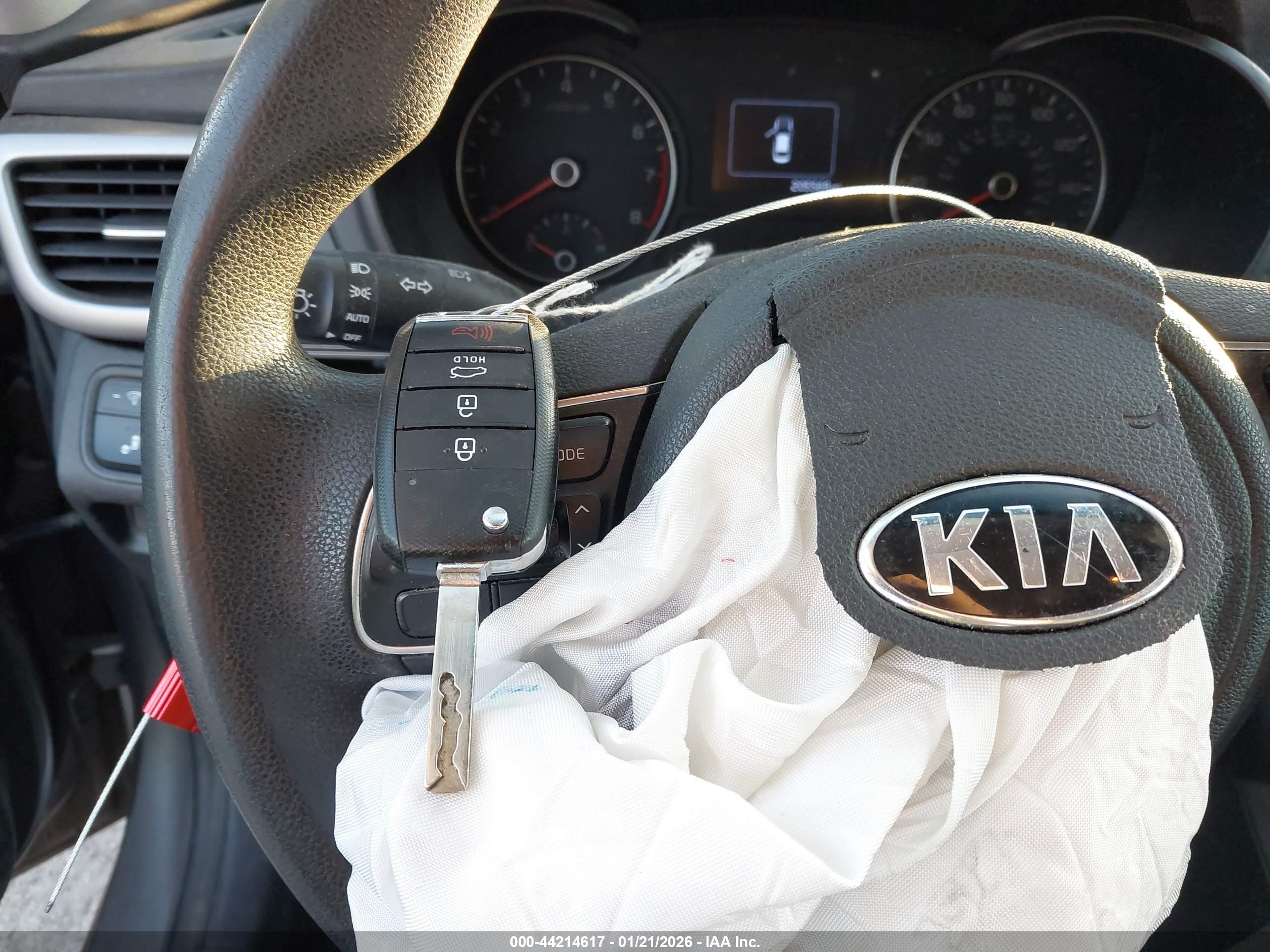 KIA OPTIMA image 11