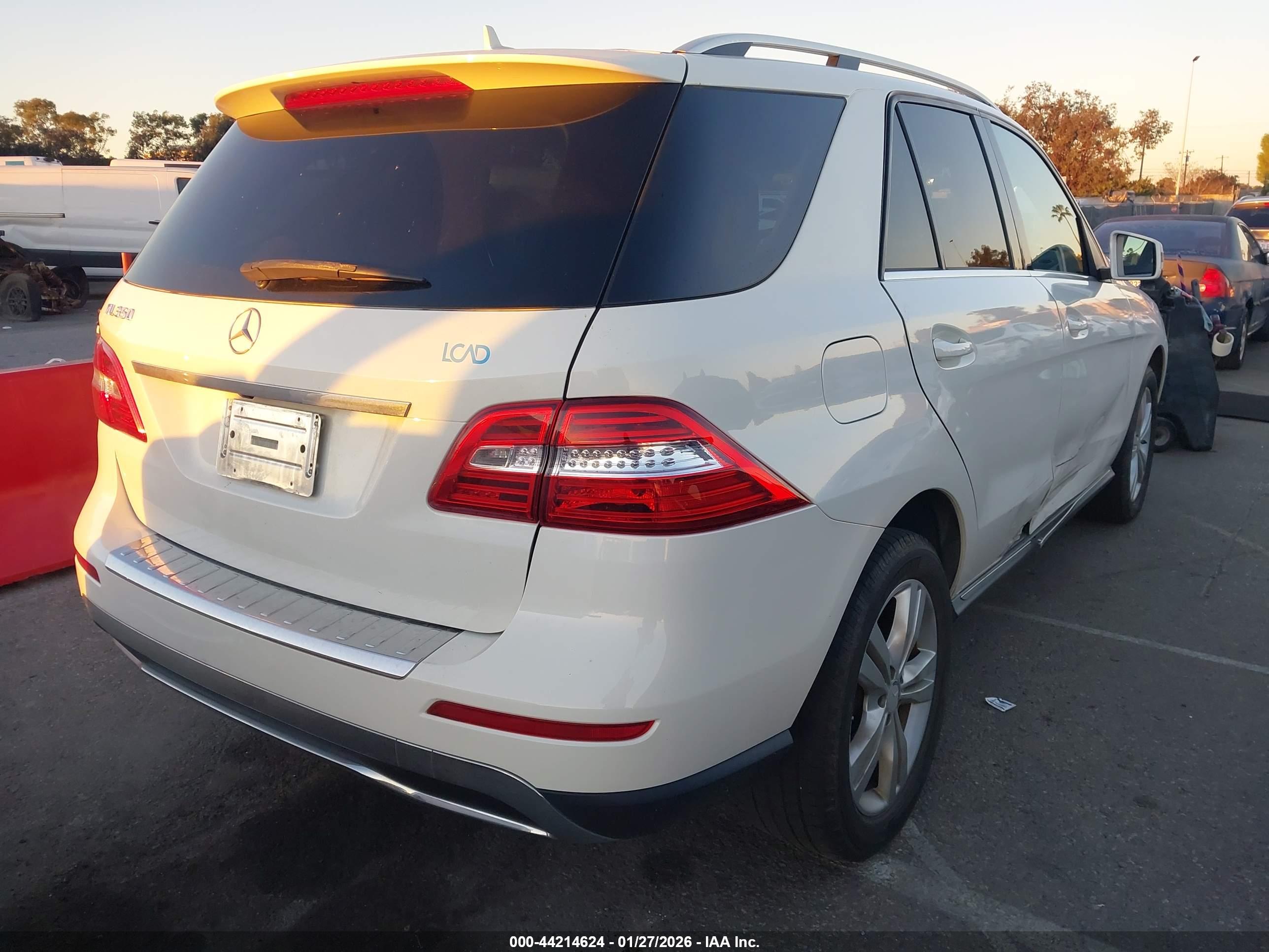 MERCEDES-BENZ ML image 4