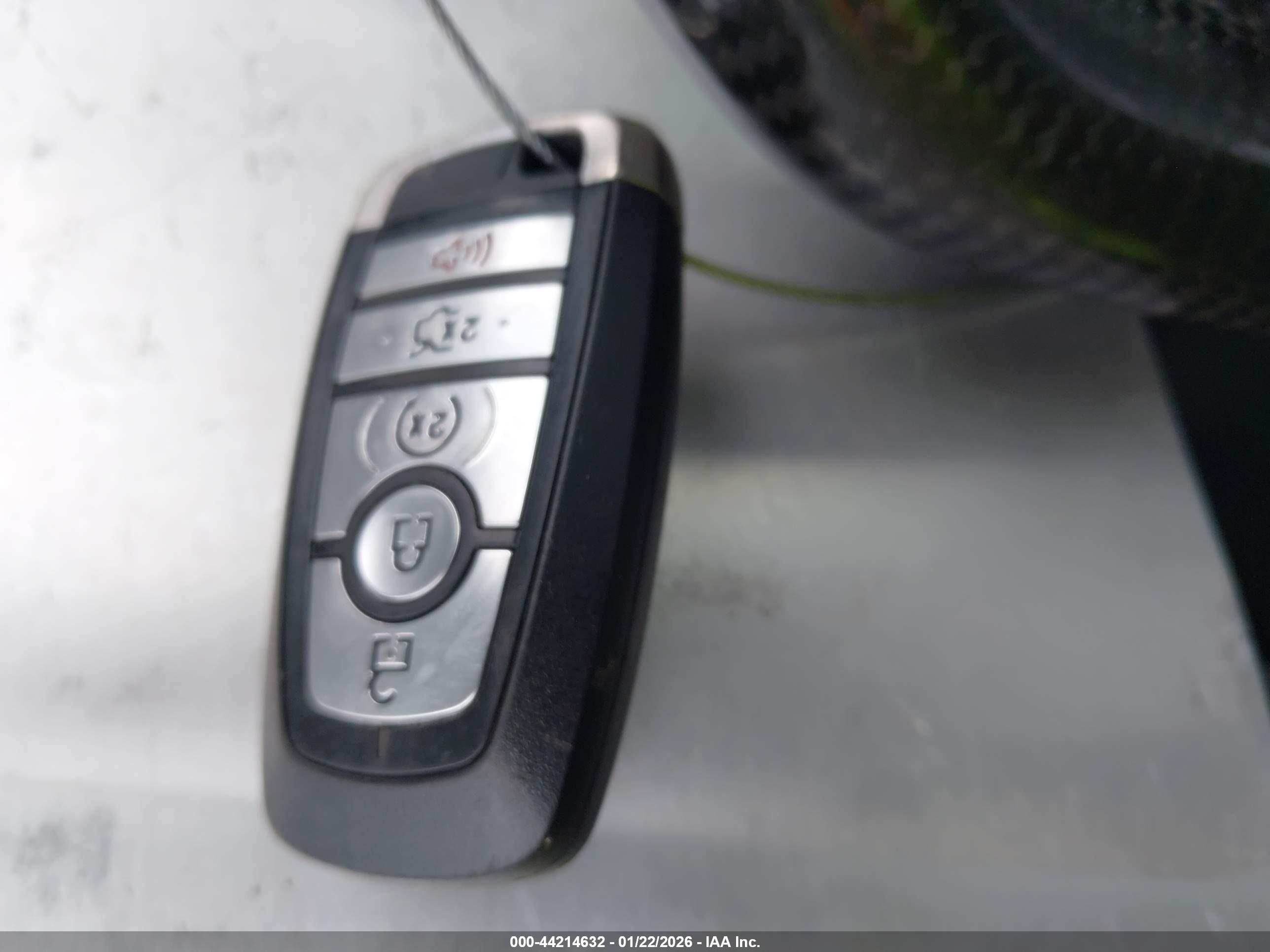 FORD MUSTANG image 11