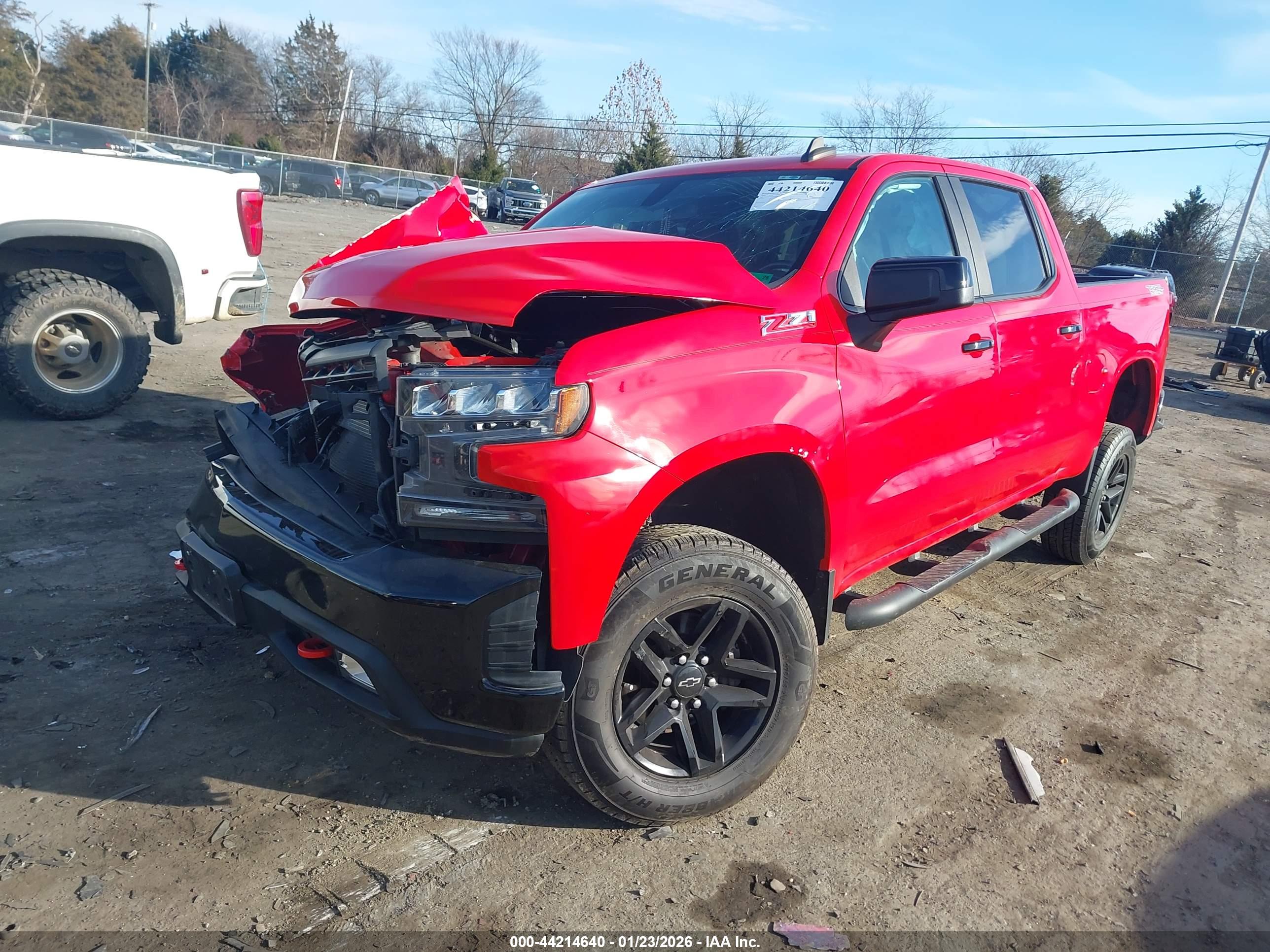 CHEVROLET SILVERADO image 2