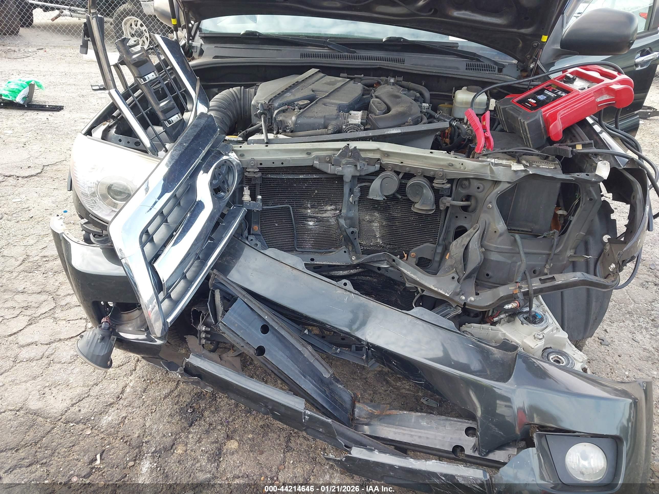 TOYOTA 4RUNNER image 10