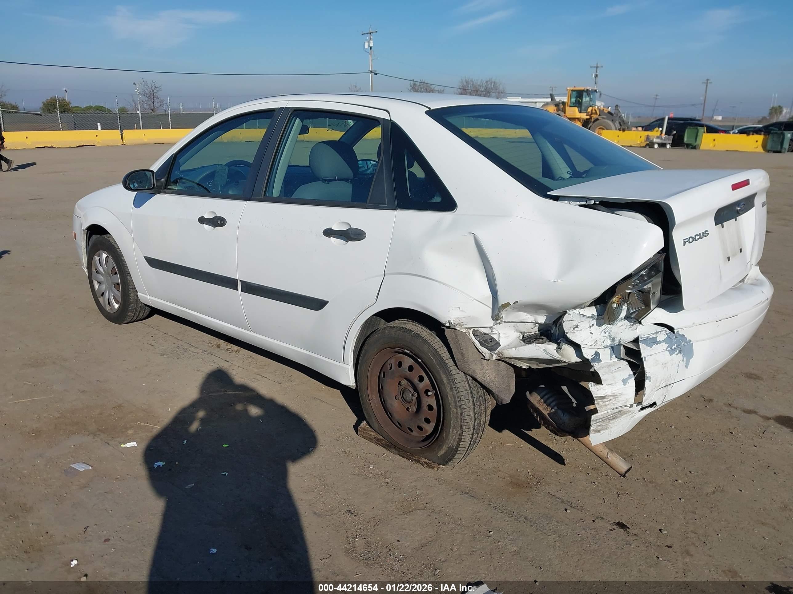 FORD FOCUS image 3