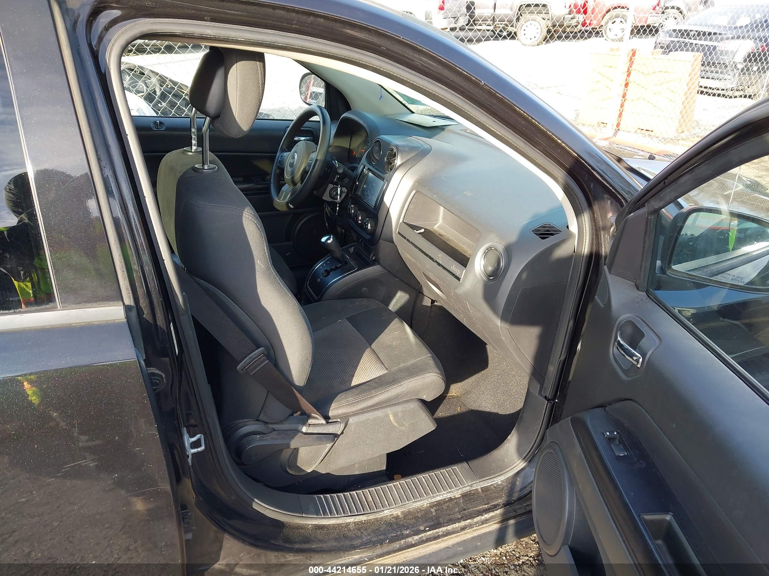 JEEP COMPASS image 5
