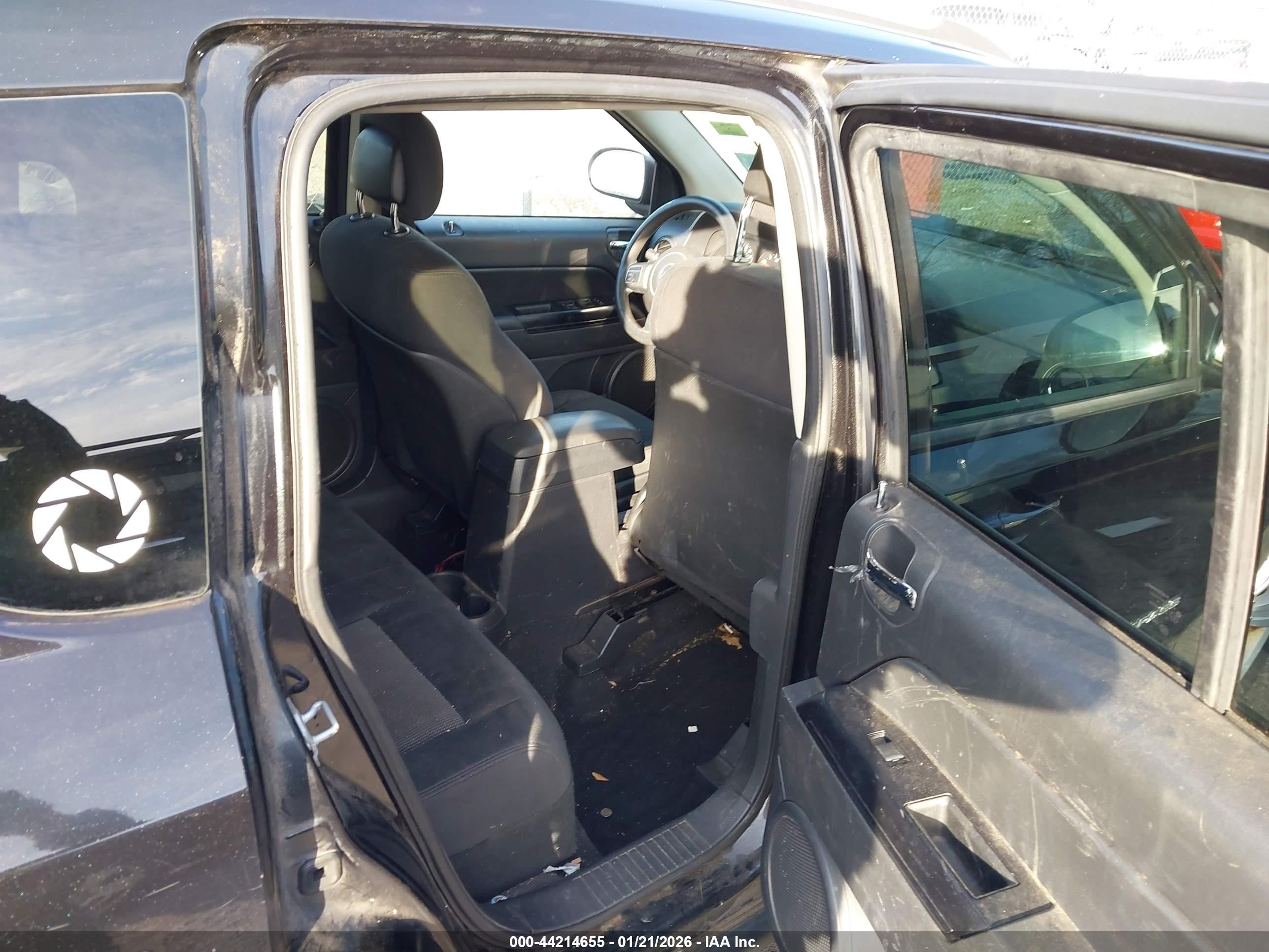 JEEP COMPASS image 8