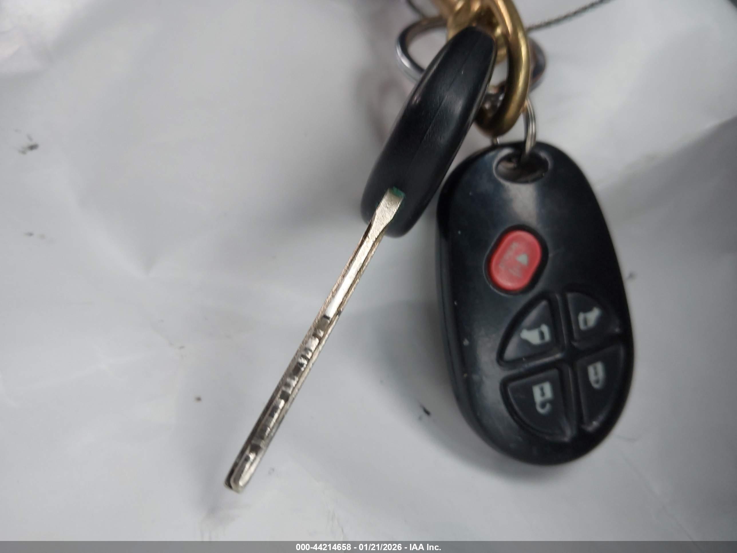 TOYOTA SIENNA image 11