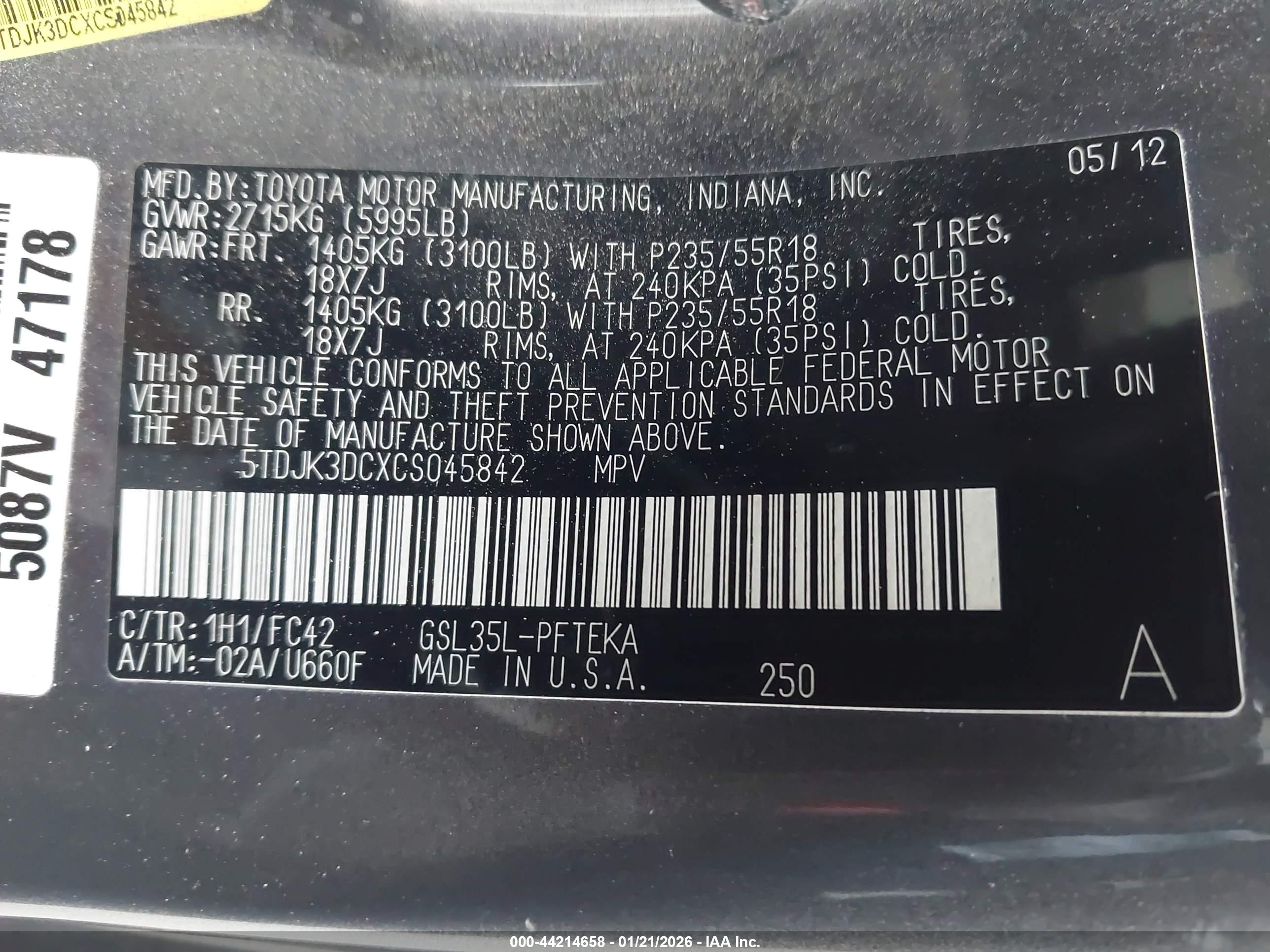 TOYOTA SIENNA image 9