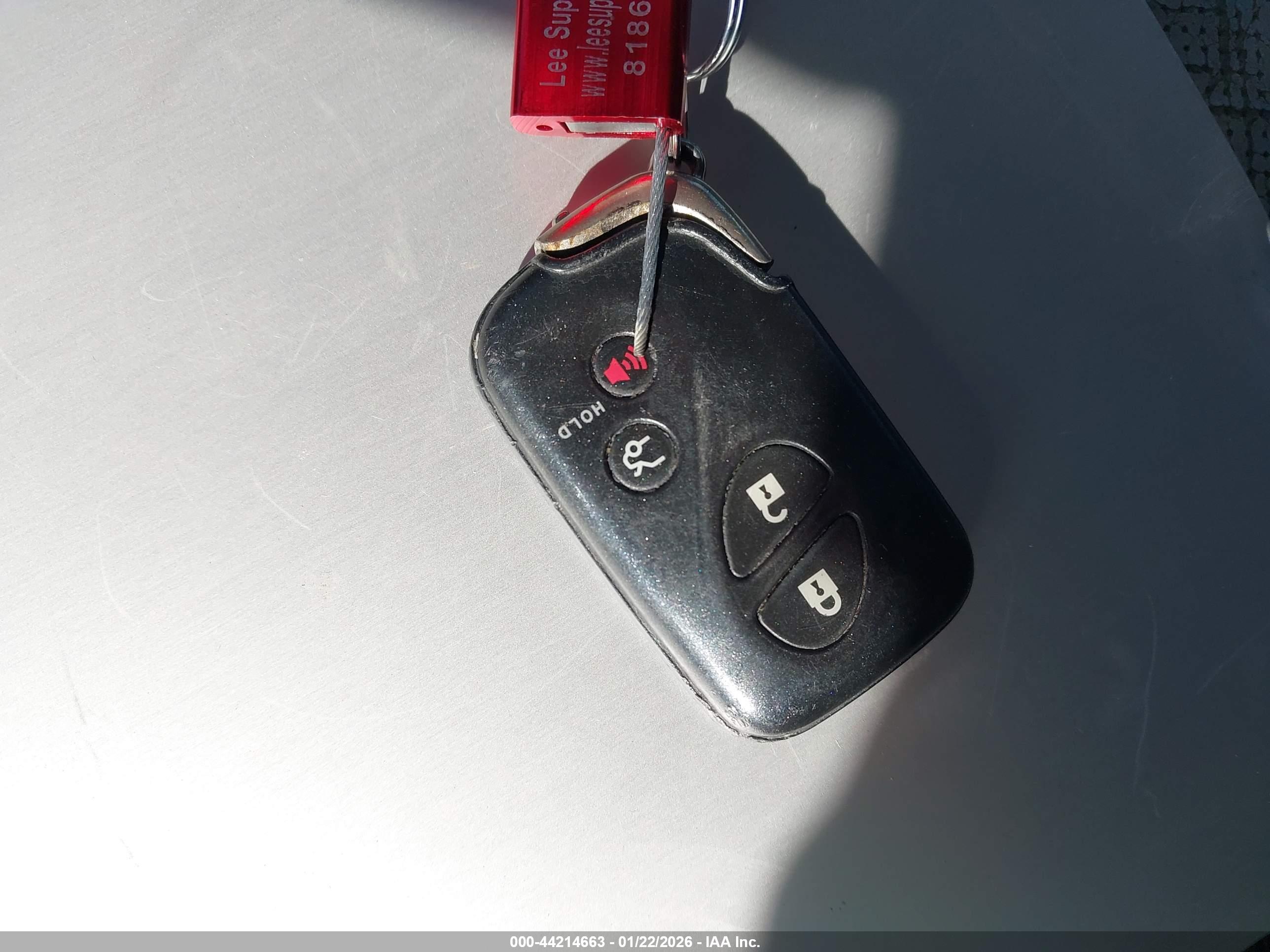 LEXUS ES image 11