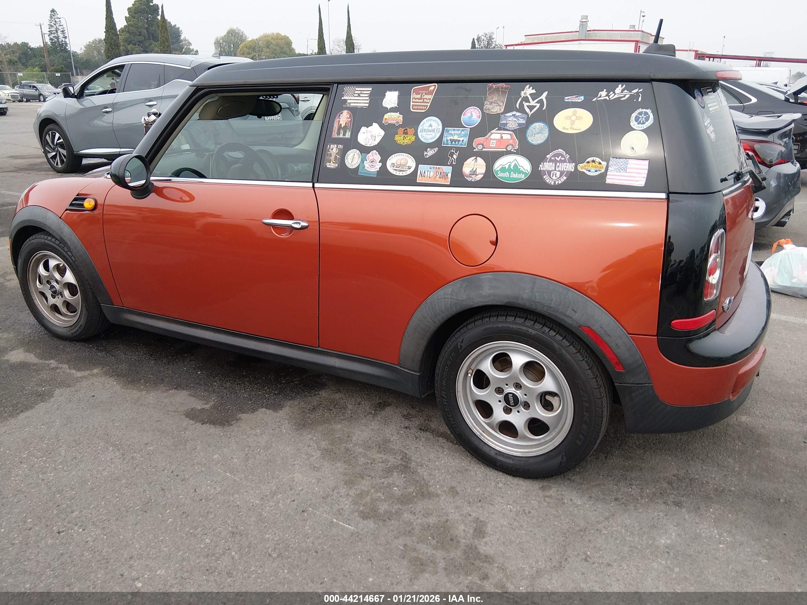 MINI CLUBMAN image 3