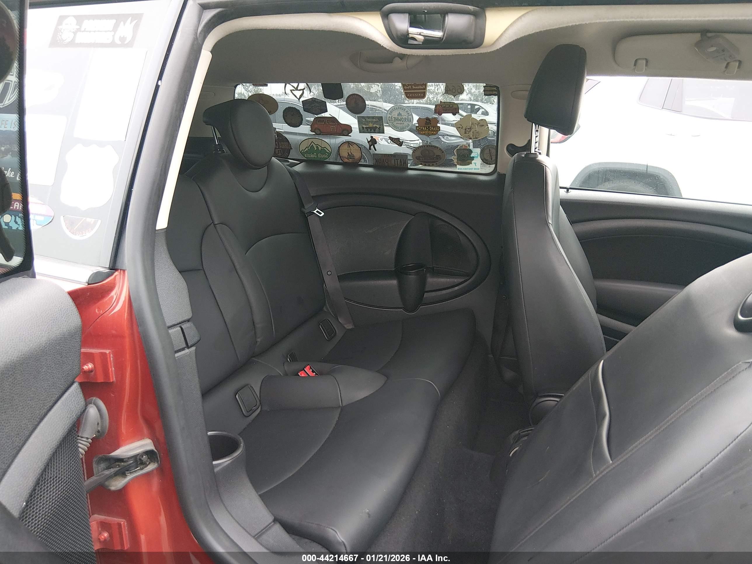 MINI CLUBMAN image 8
