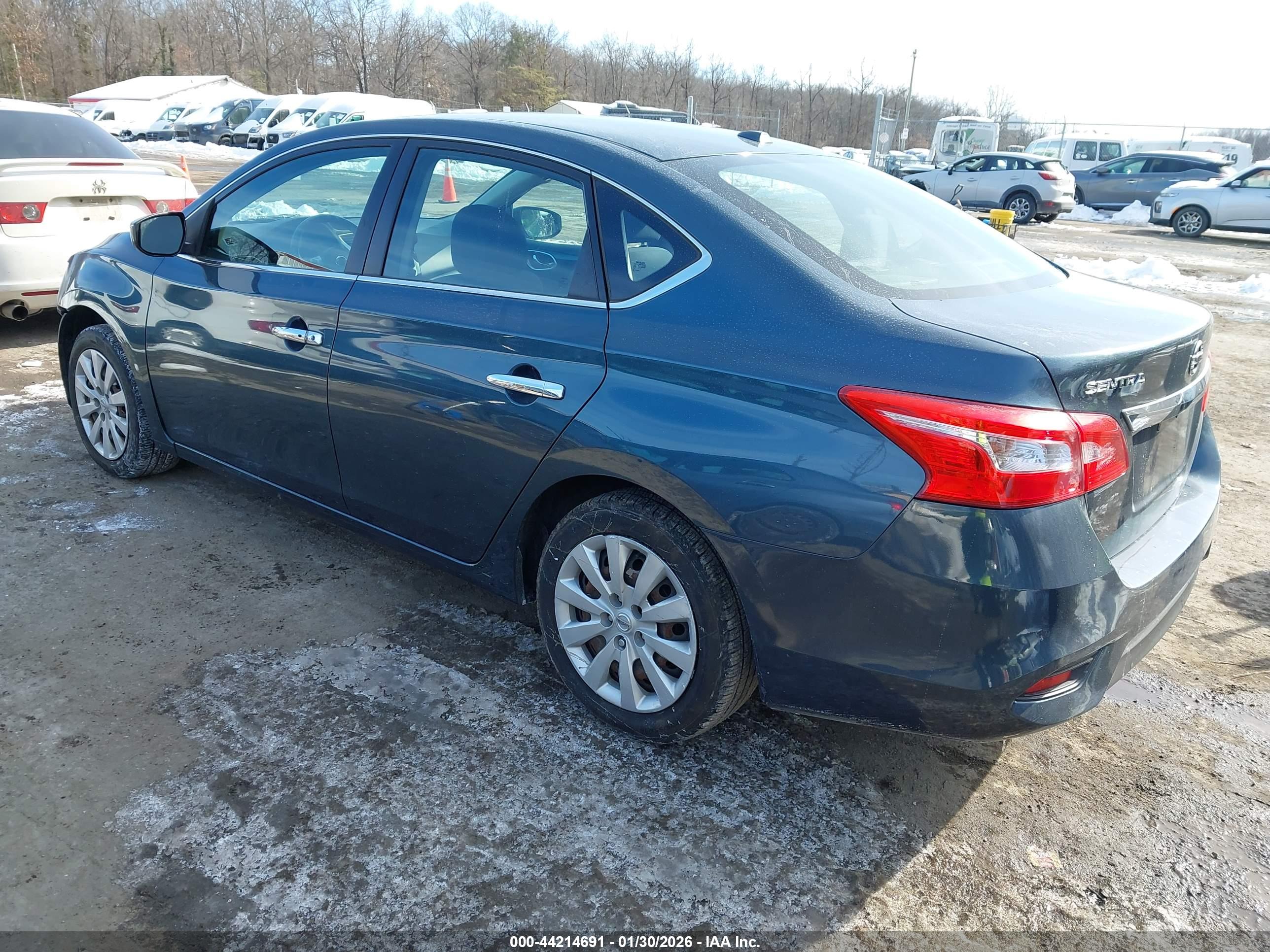 NISSAN SENTRA image 3