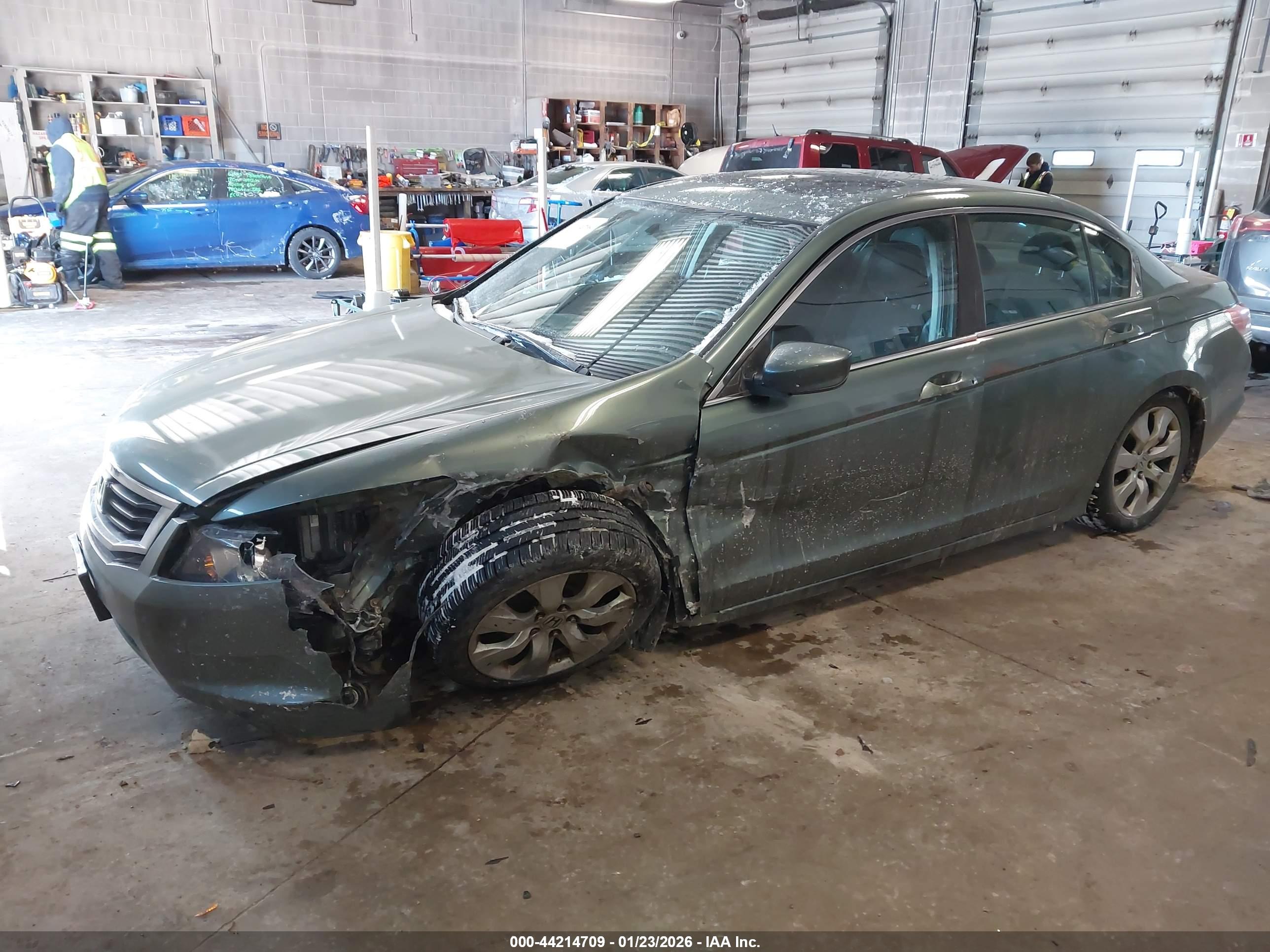HONDA ACCORD image 2