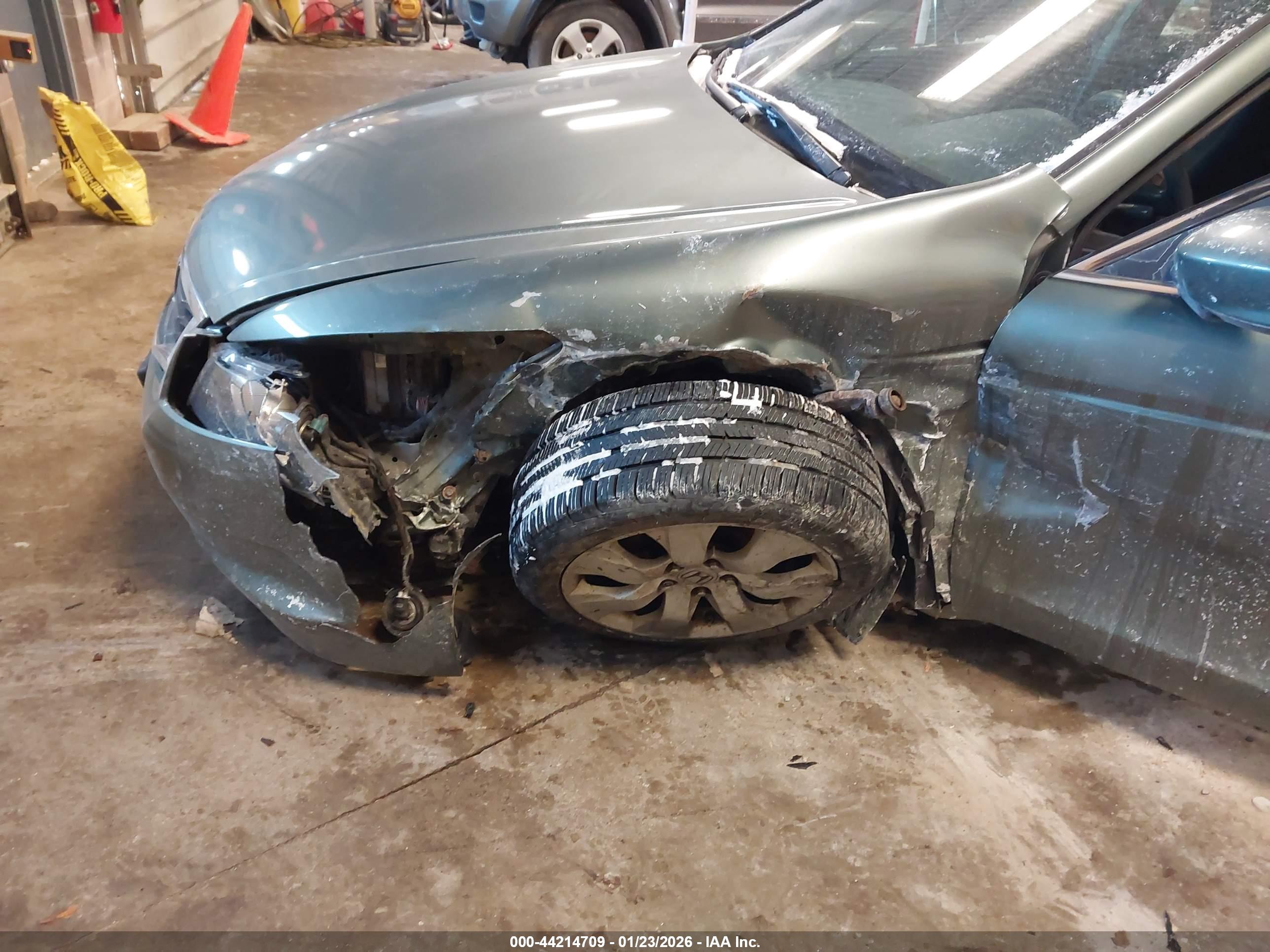HONDA ACCORD image 6