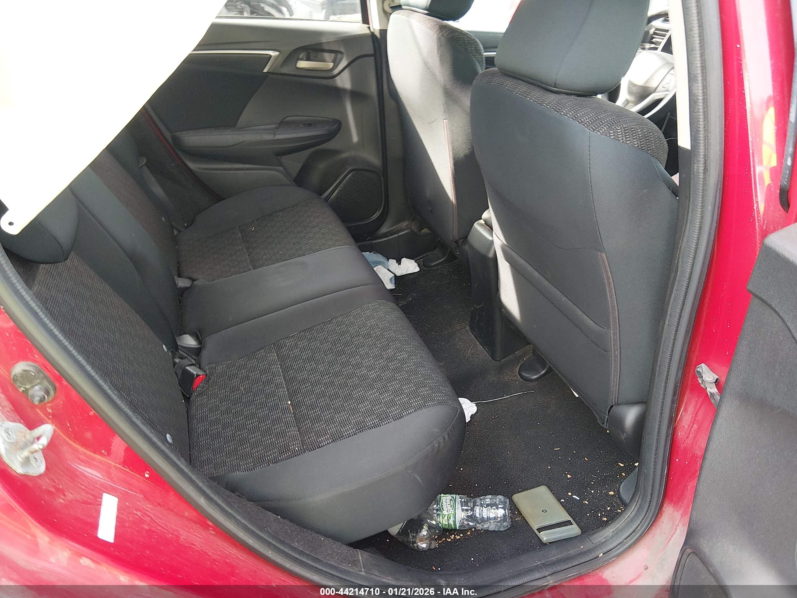HONDA FIT image 8