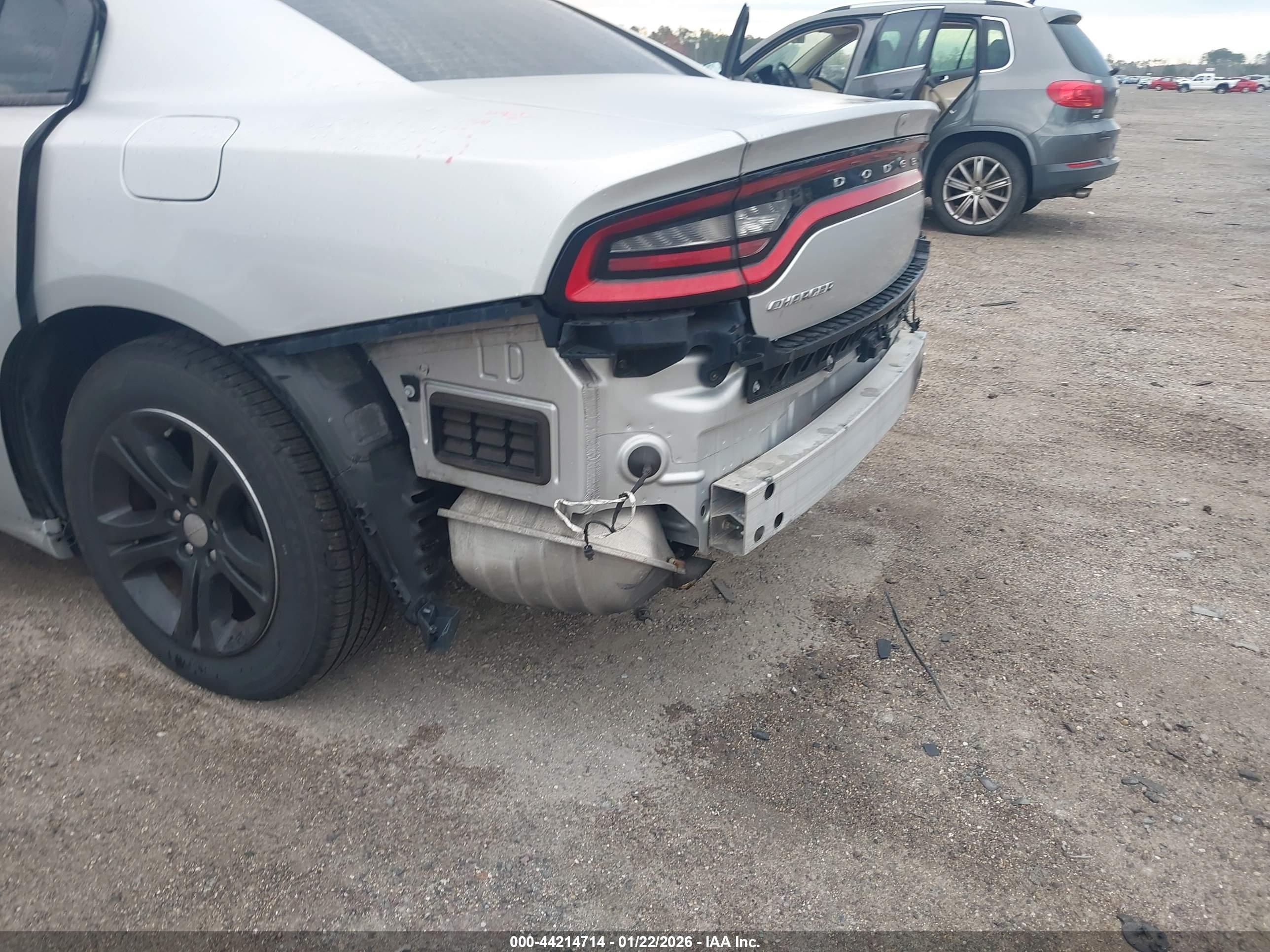 DODGE CHARGER image 6