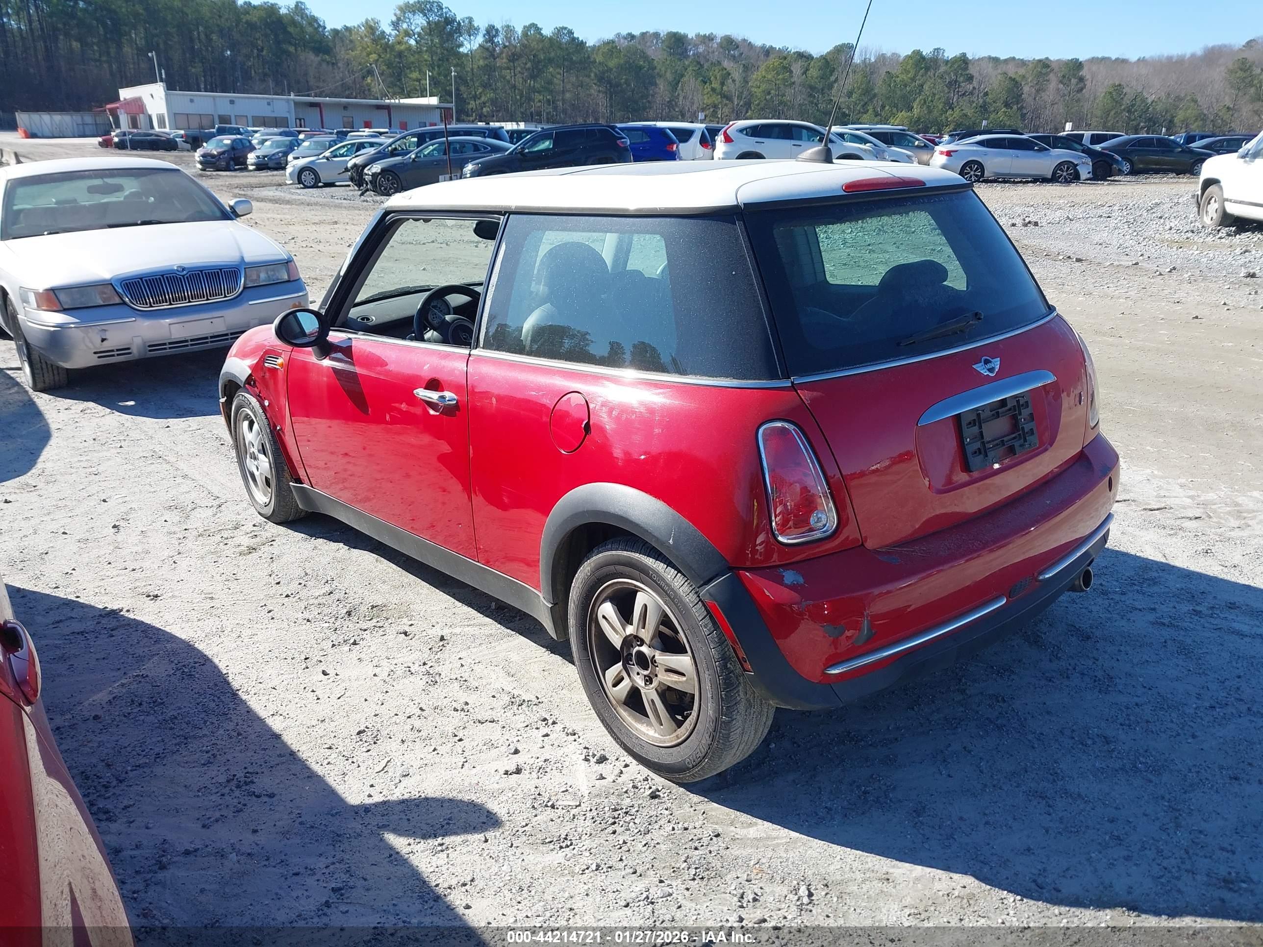 MINI COOPER image 3
