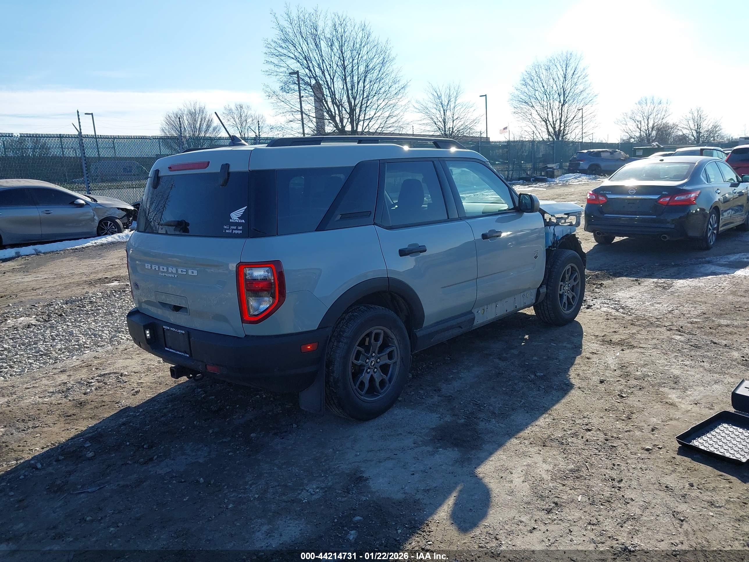 FORD BRONCO image 4