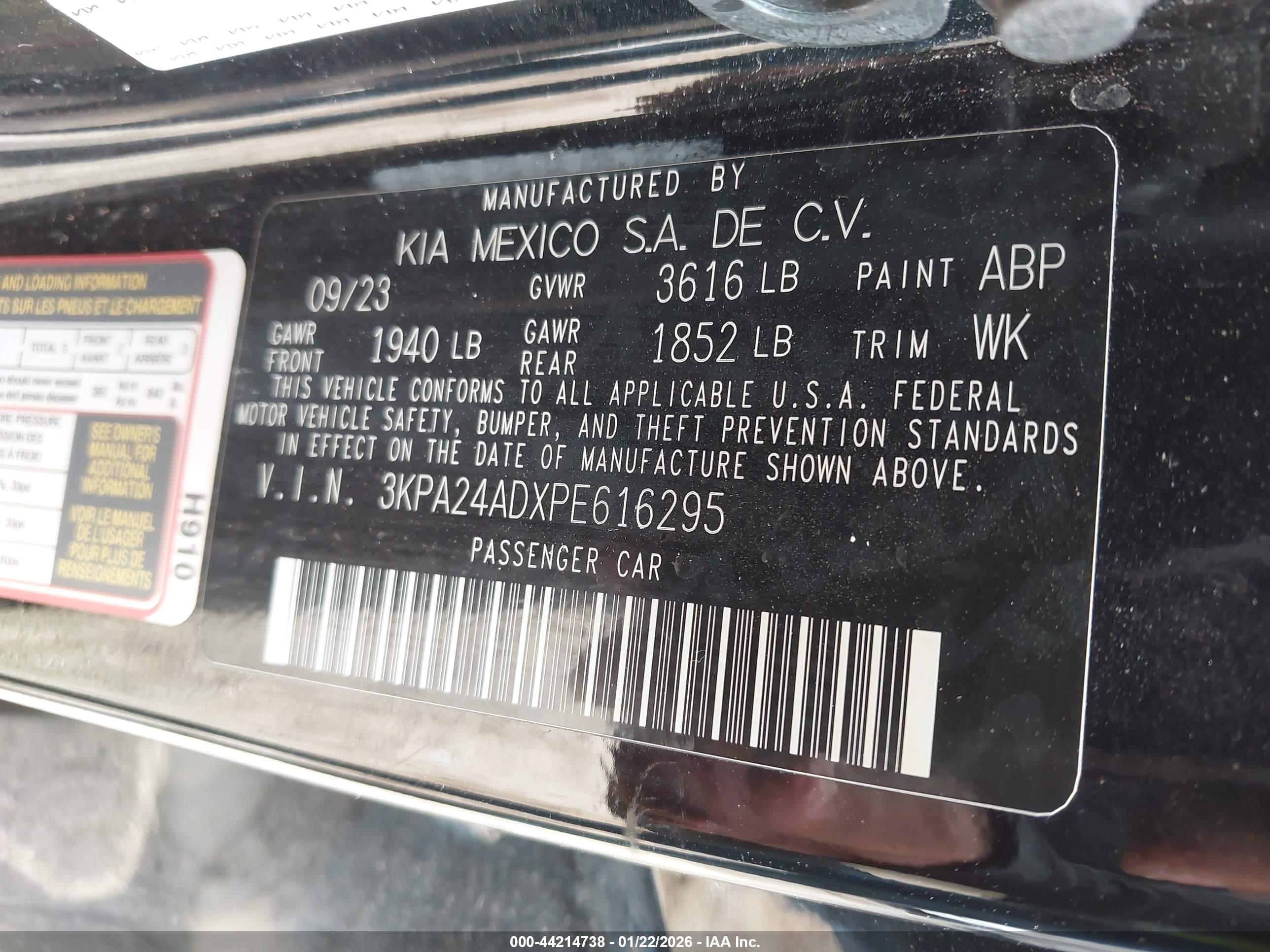 KIA RIO image 9