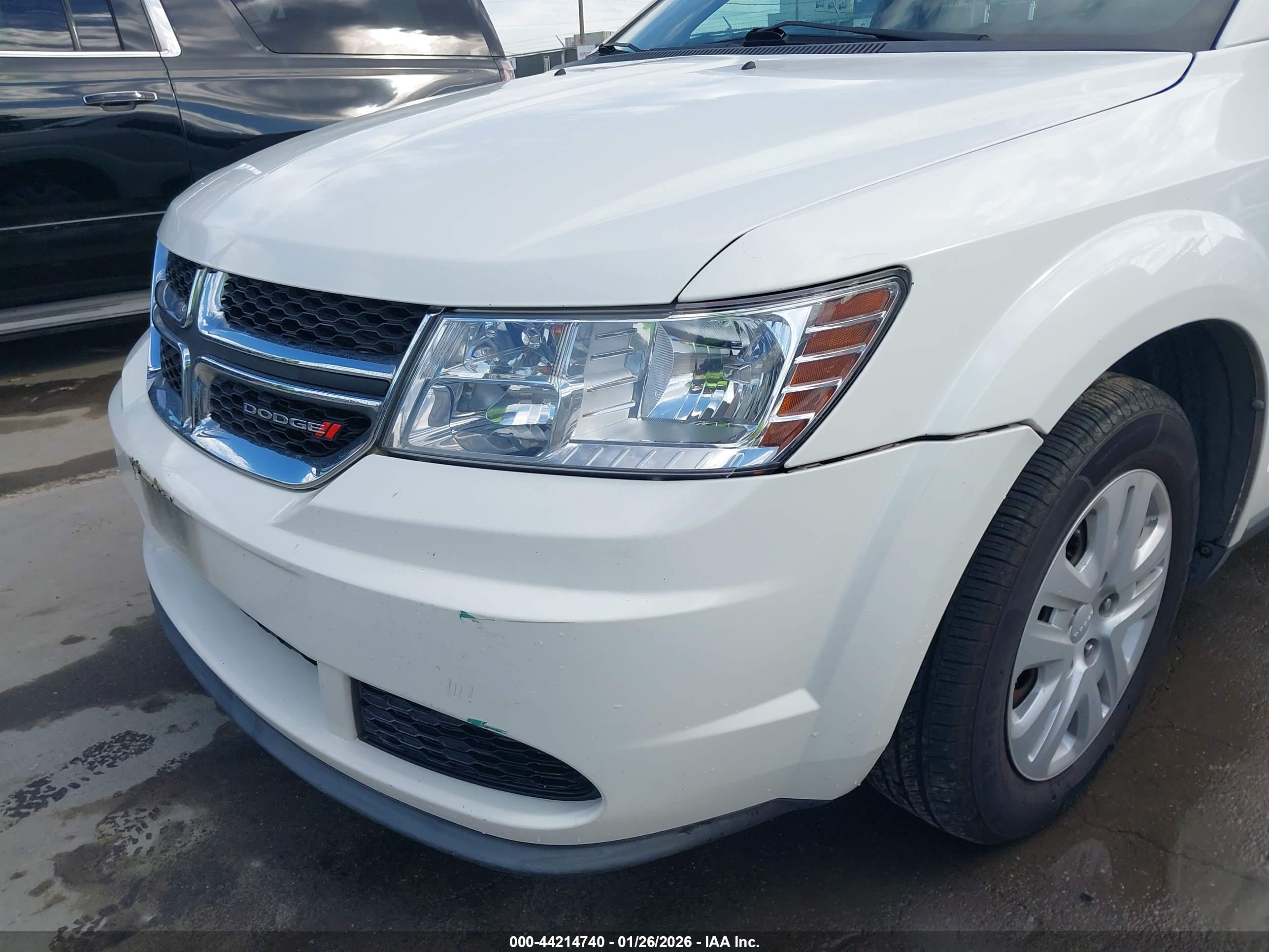DODGE JOURNEY image 6